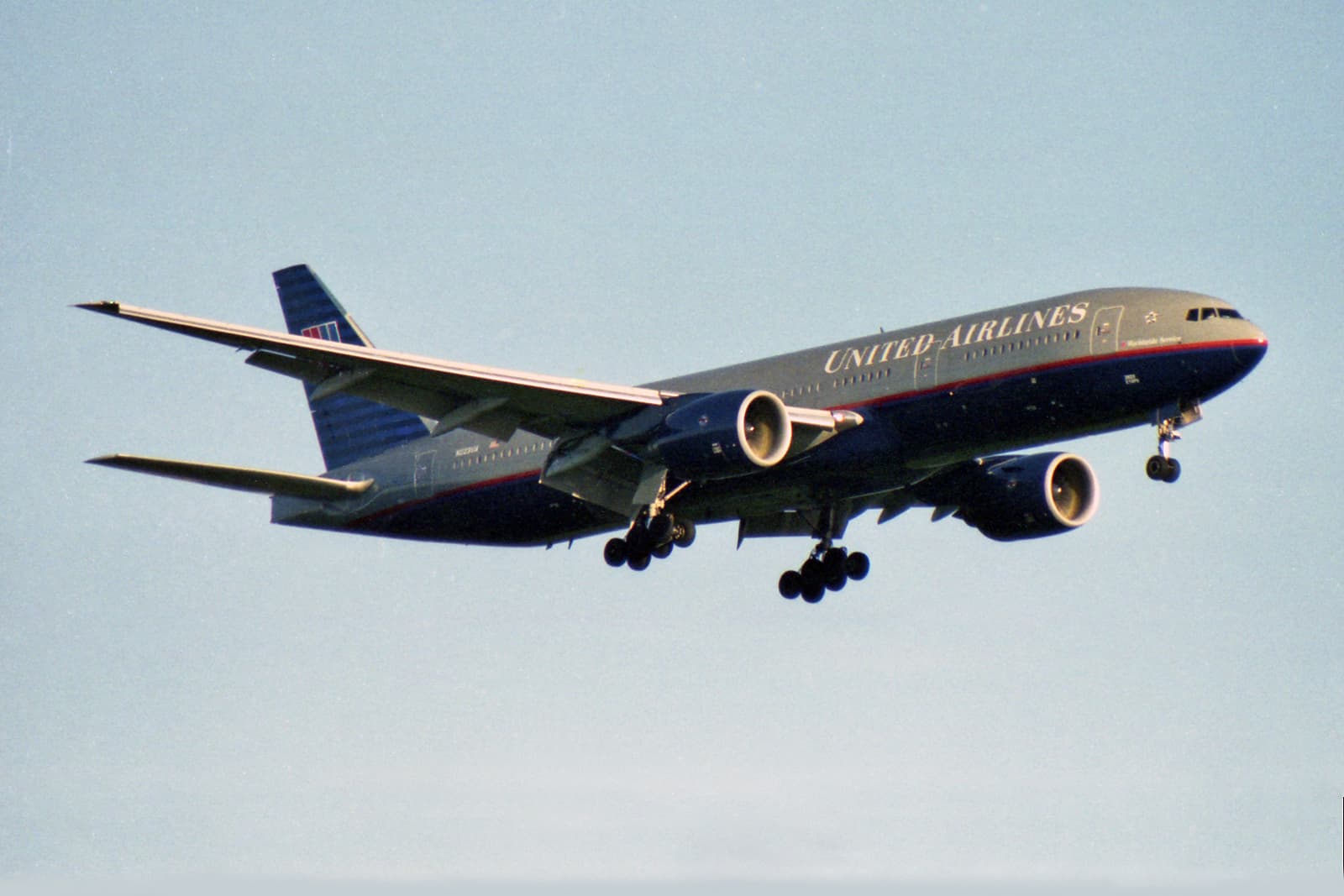 N223UA - Boeing