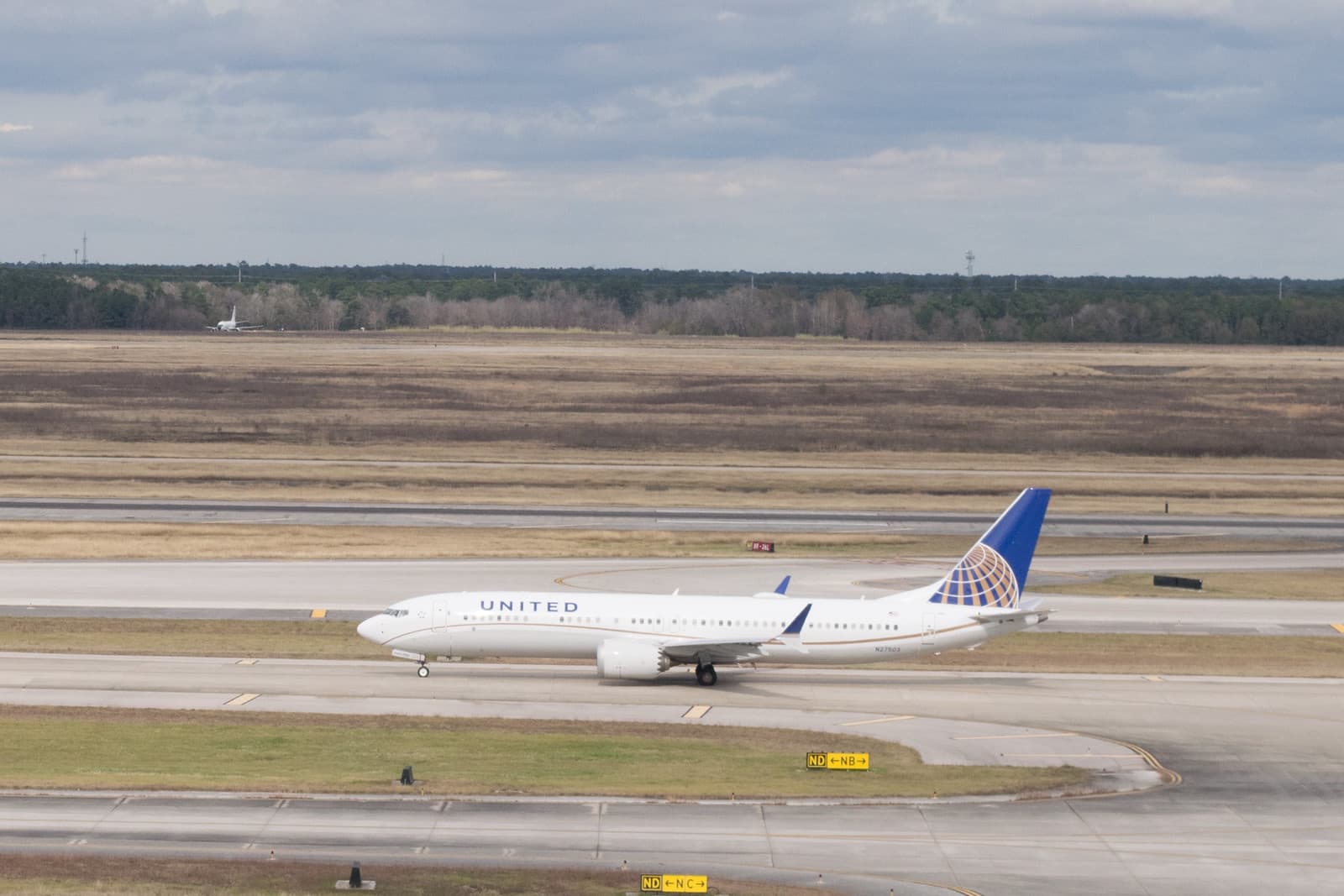 N27503 - Boeing