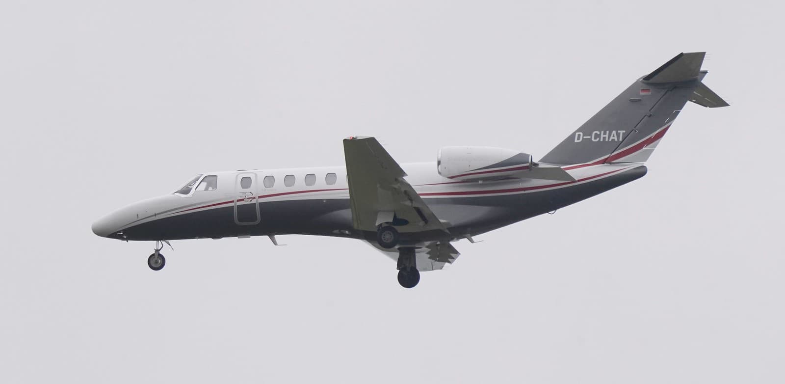 D-CHAT — Business jet