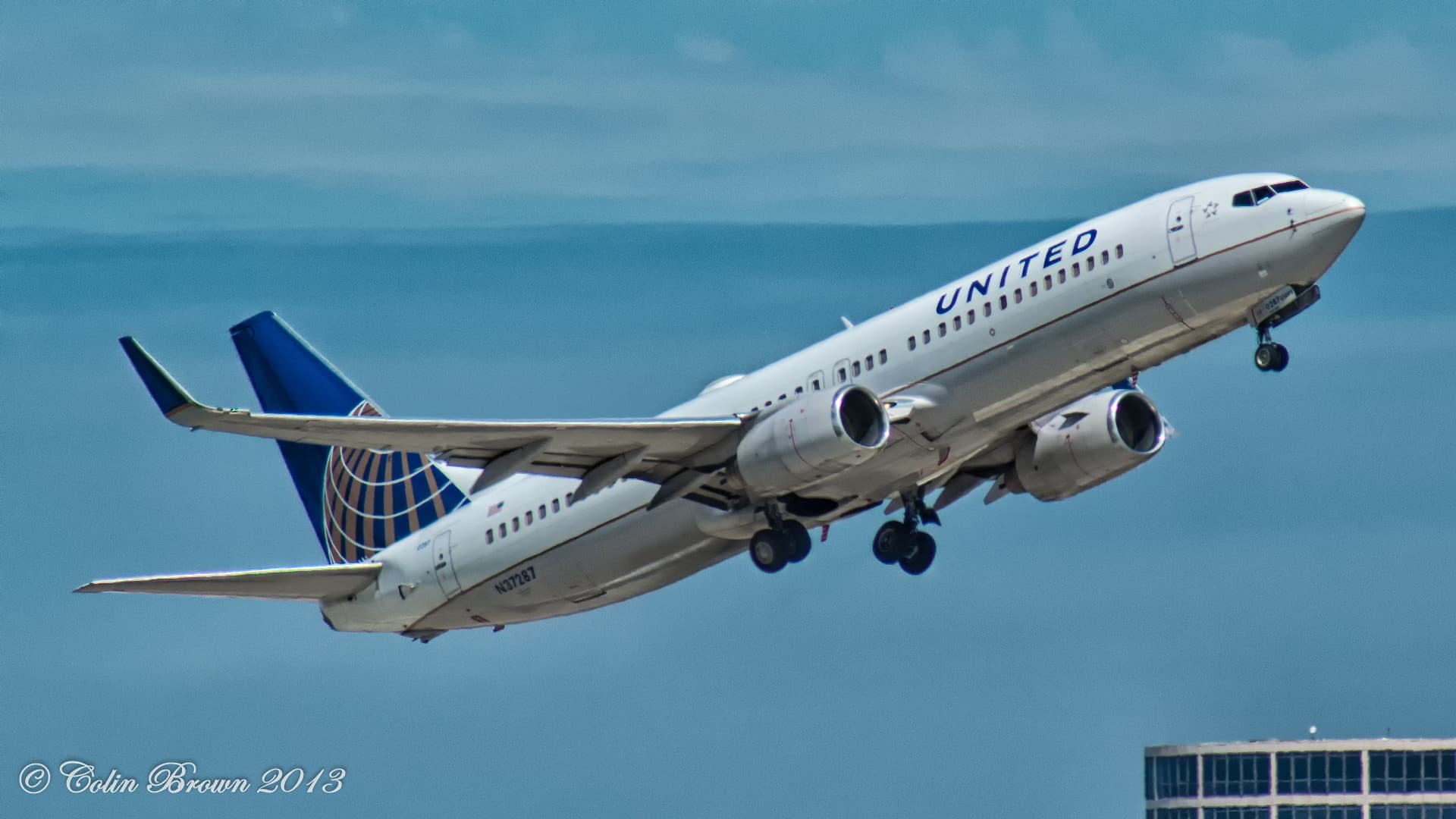 N37287 - Boeing