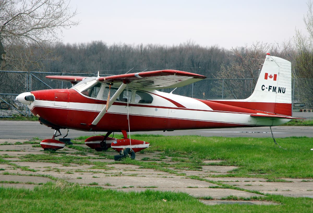 C-FMNU - Cessna