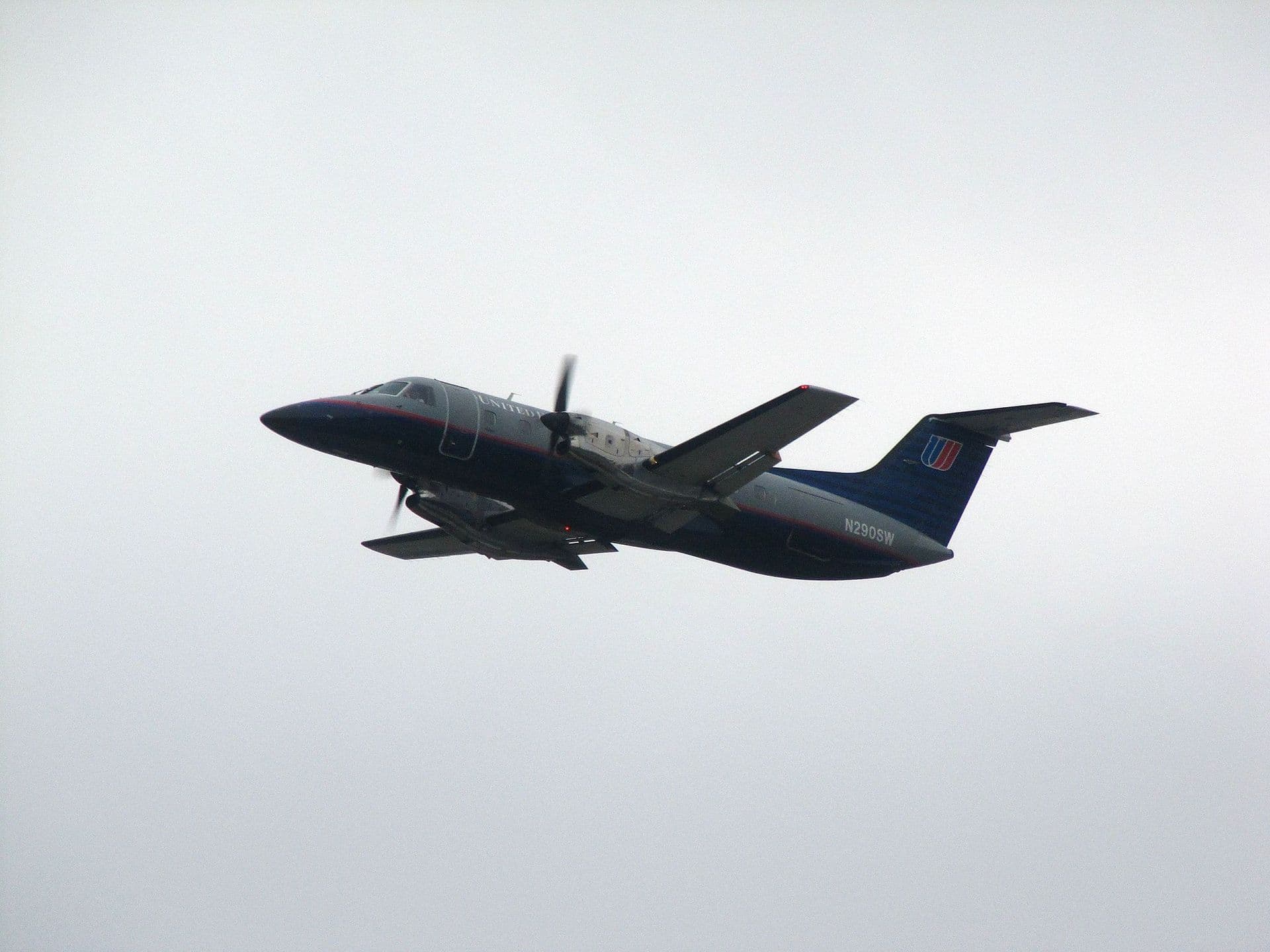 N290SW - Embraer