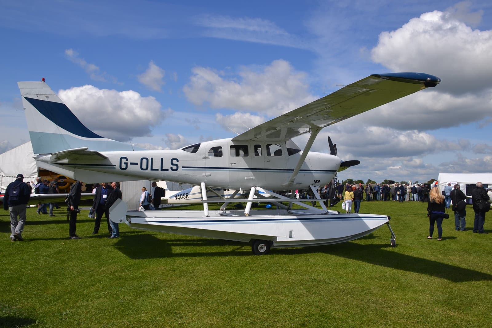 G-OLLS - Single-engine aircraft