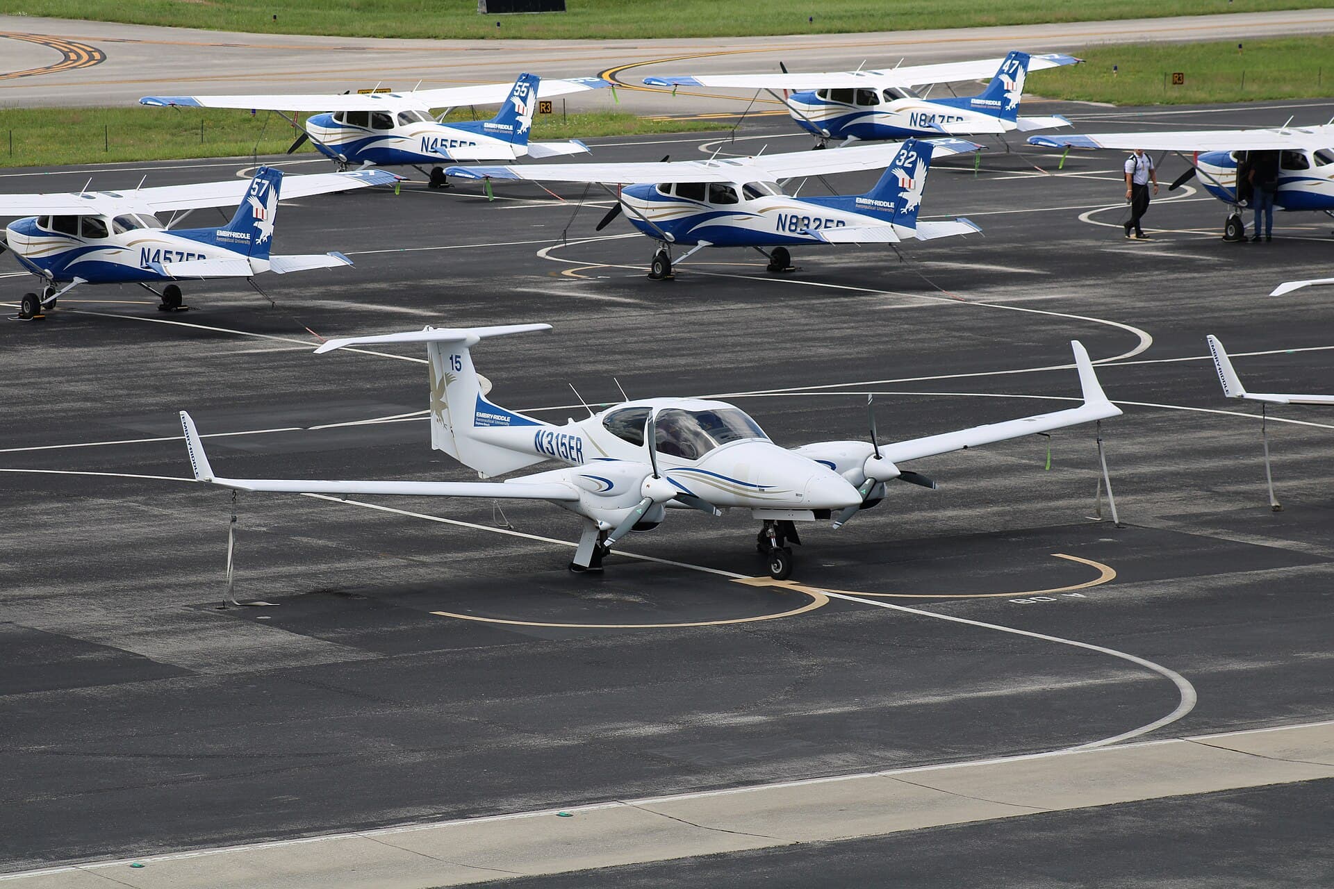 N315ER - Diamond