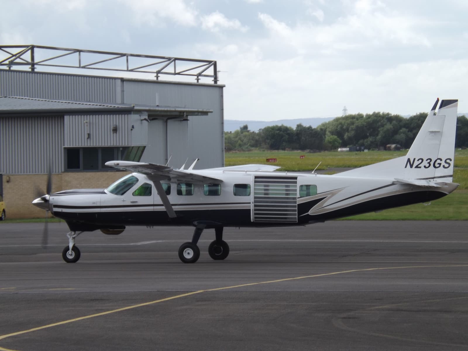 N23GS - Single-engine aircraft