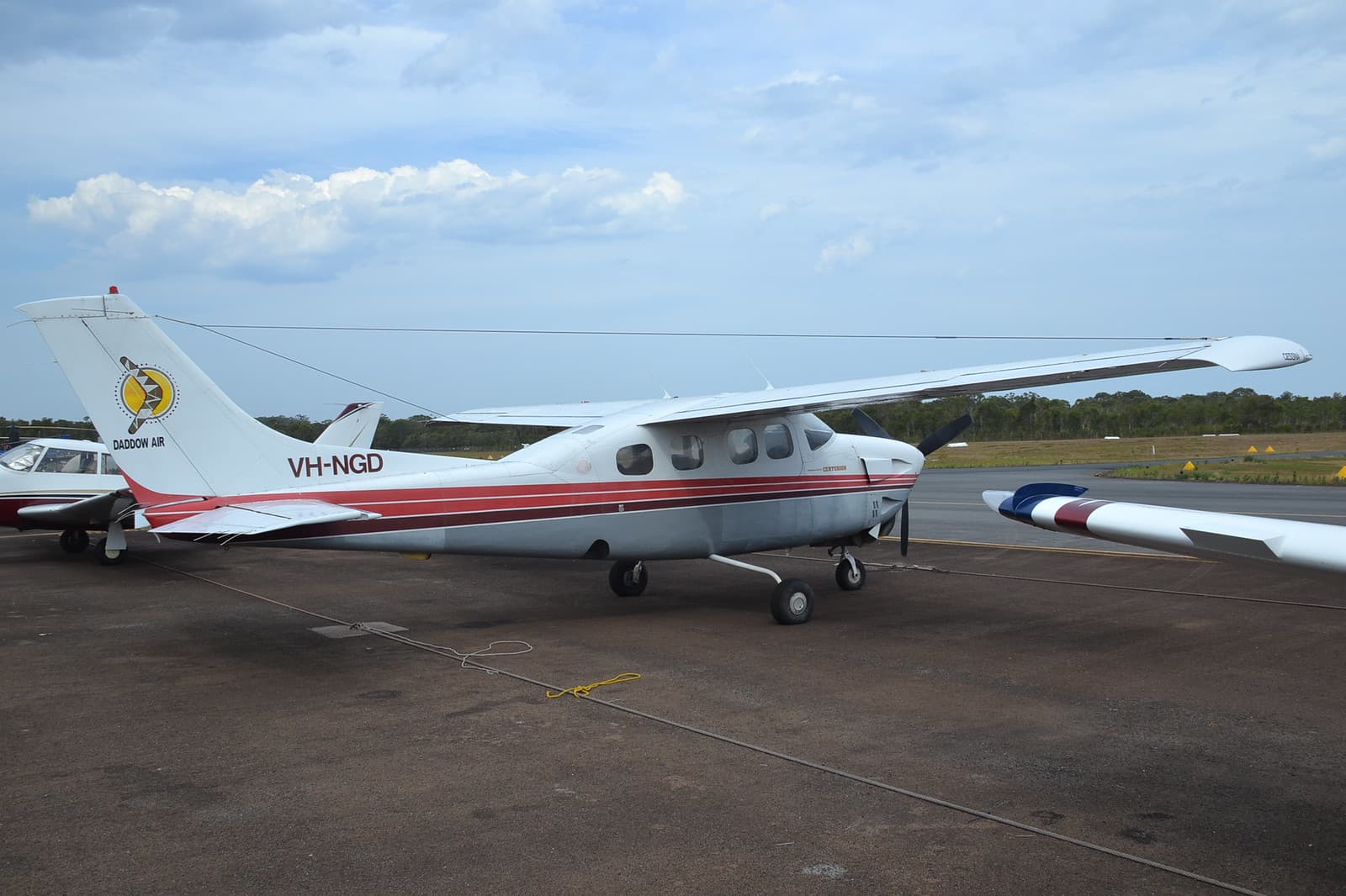 VH-NGD - Cessna
