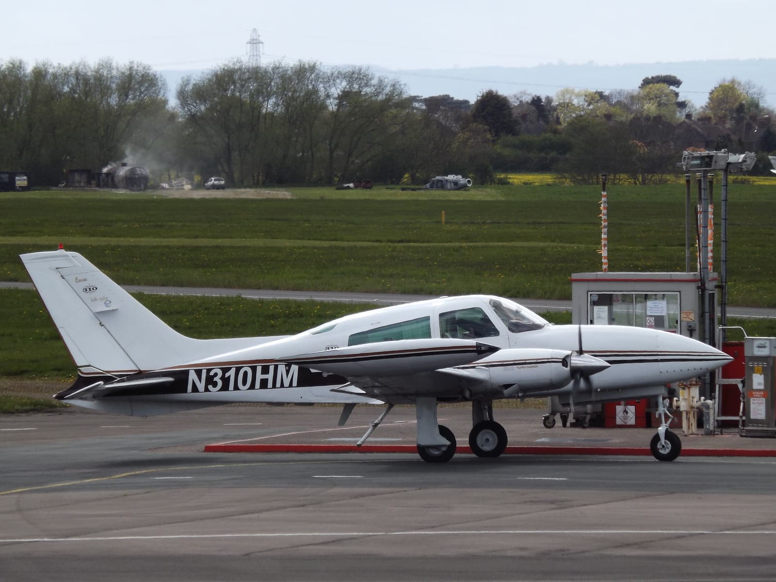 N310HM - Cessna