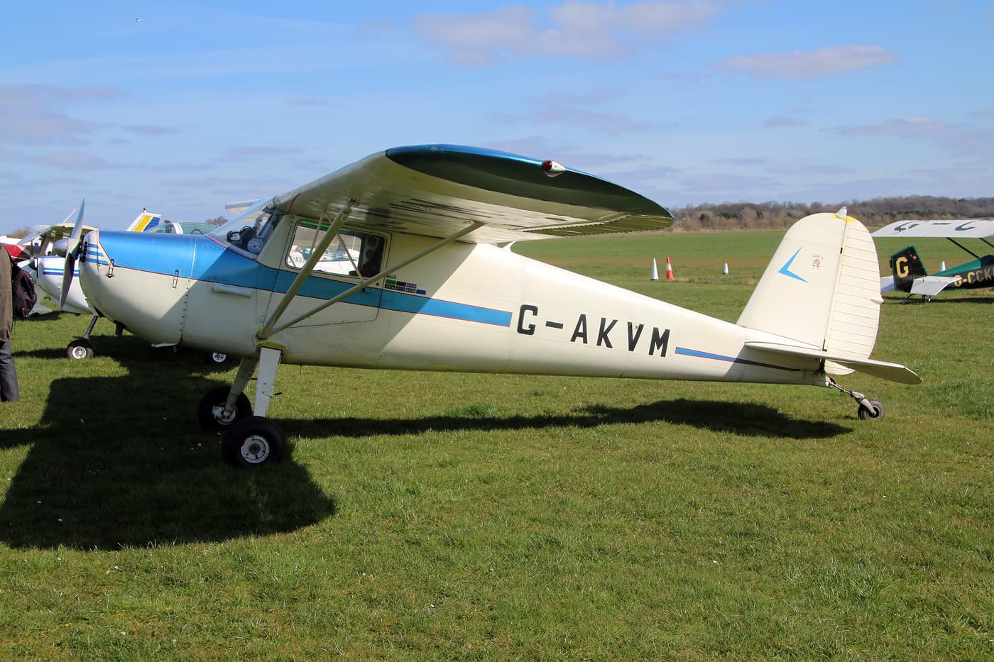 G-AKVM - Single-engine aircraft