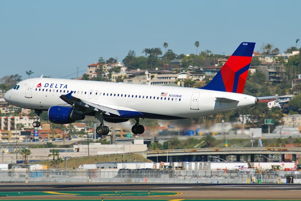 N340NW - Airbus