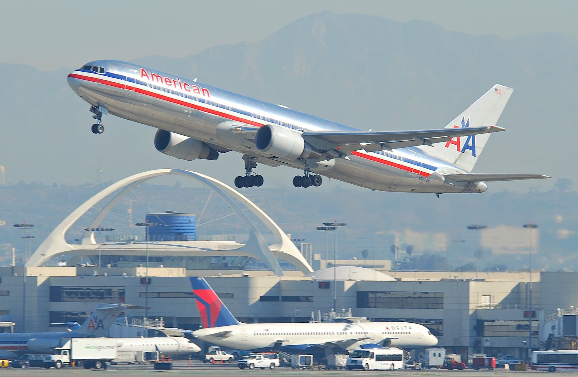 N347AN - Boeing