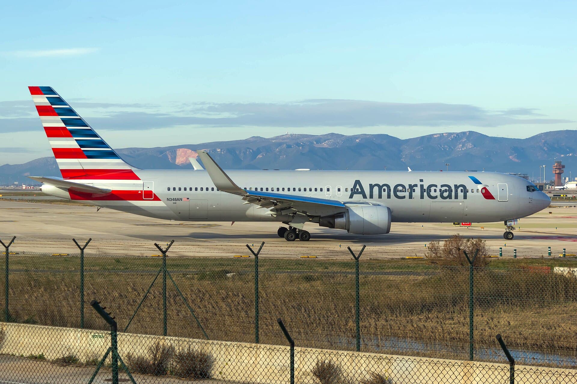 N348AN - Boeing