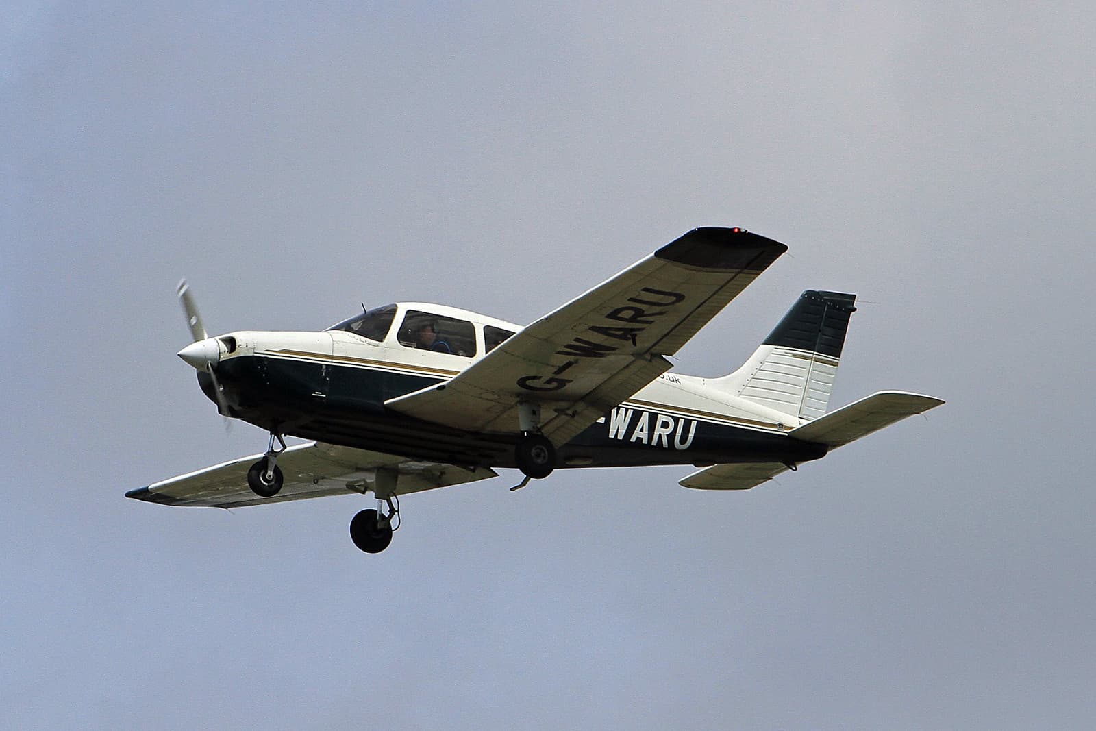G-WARU - Piper