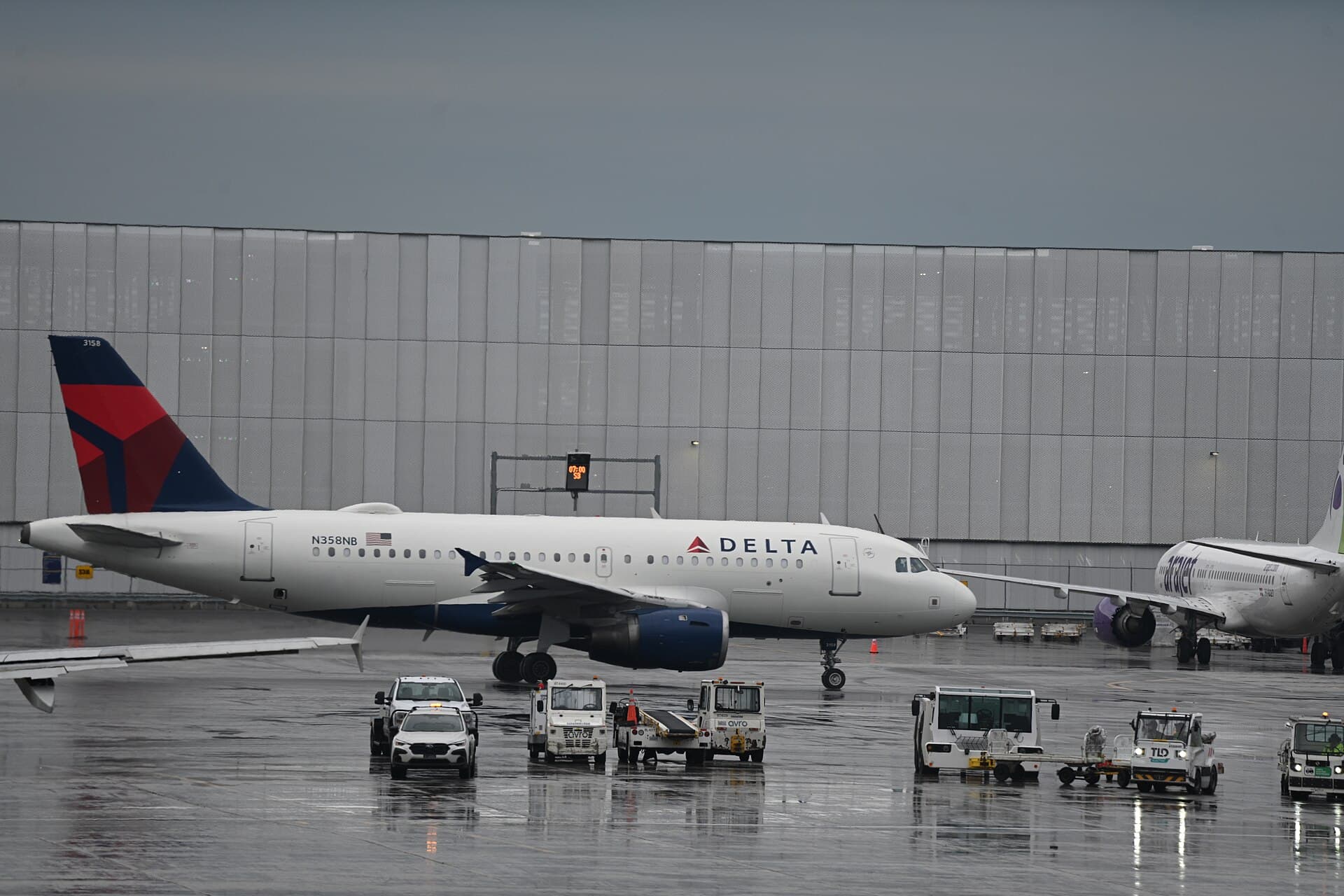 N358NB - Airbus