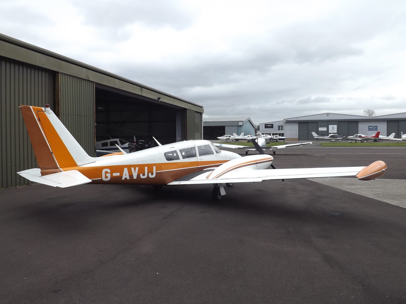 G-AVJJ - Piper