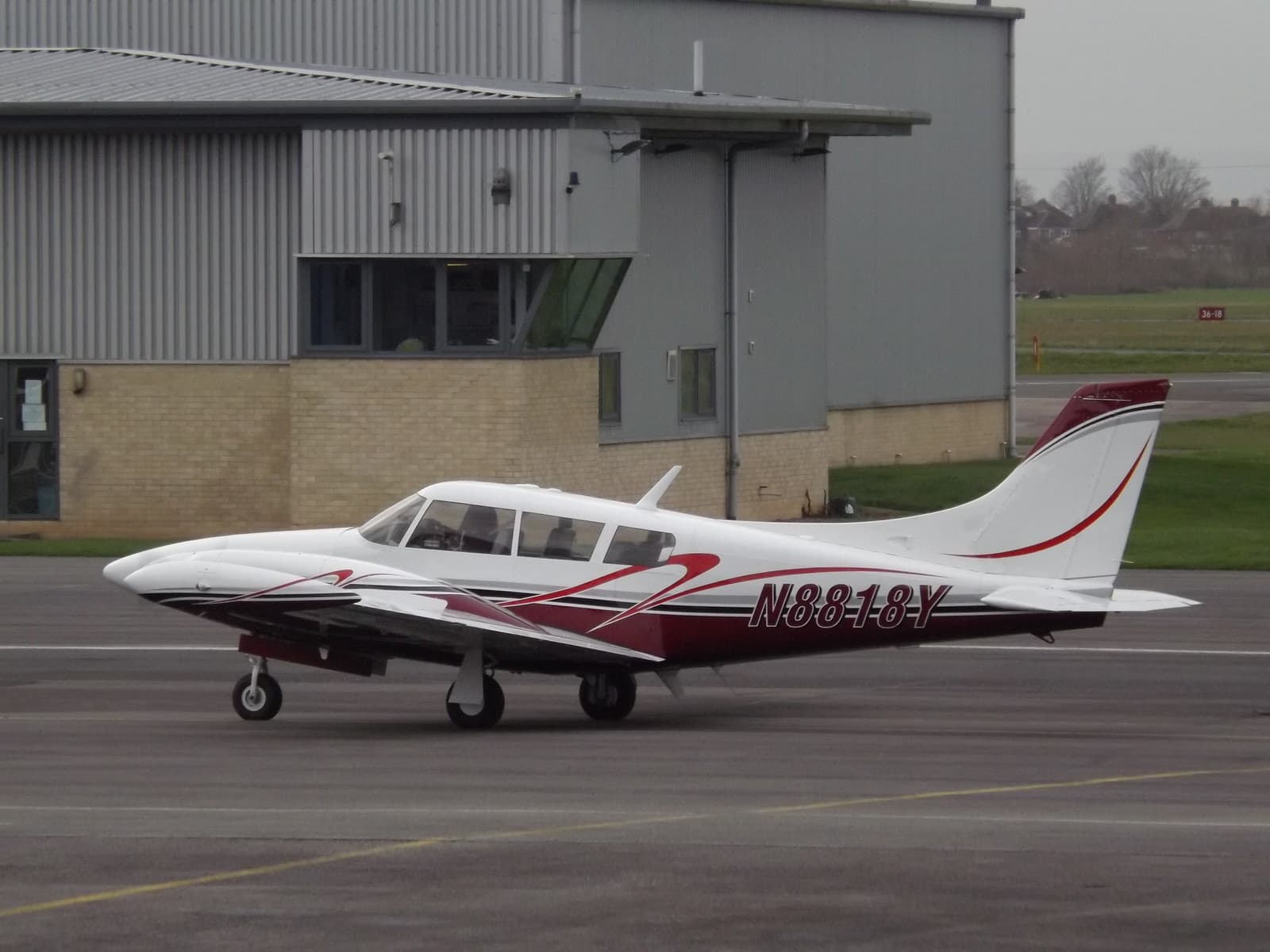 N8818Y - Piper
