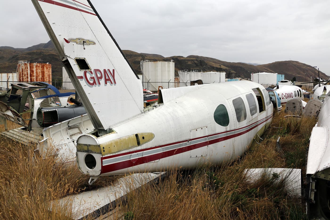 C-GPAY - Twin-engine aircraft