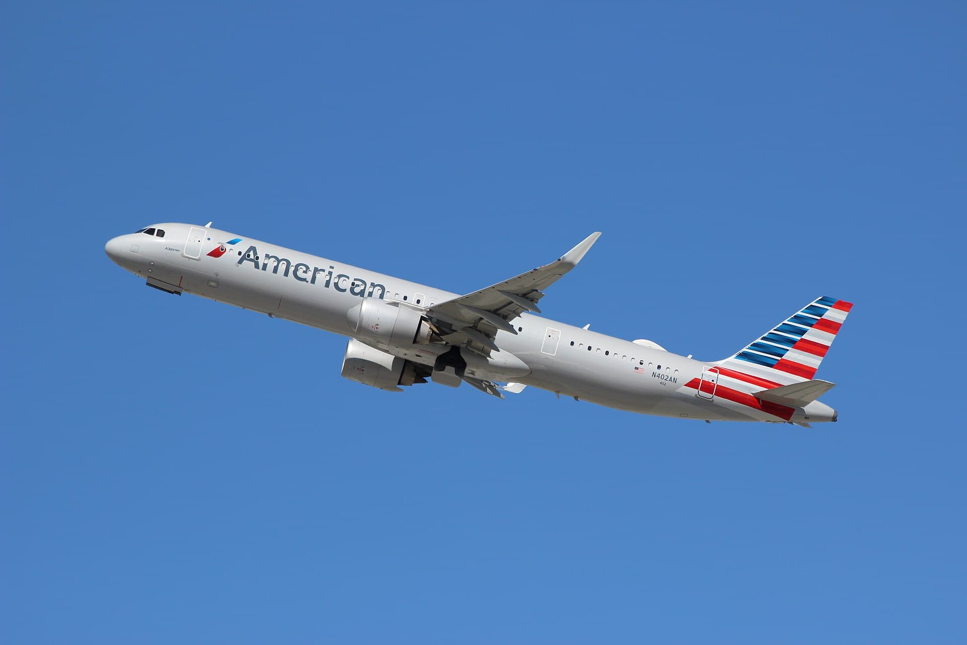 N402AN - Airbus