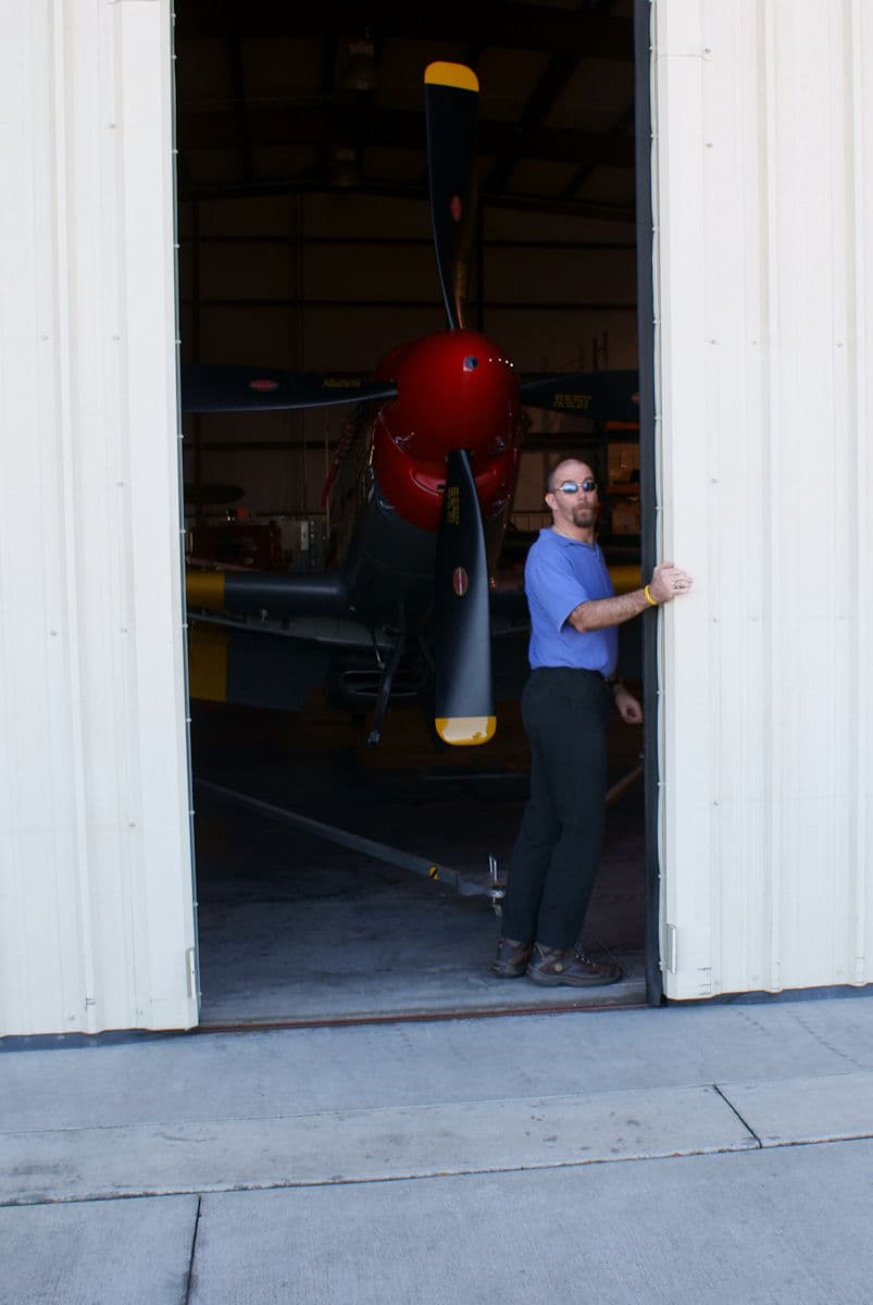 - Single-engine aircraft
