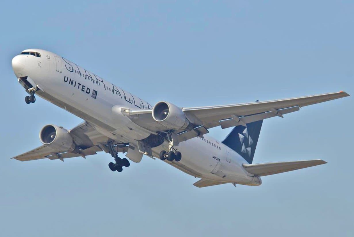N653UA - Boeing