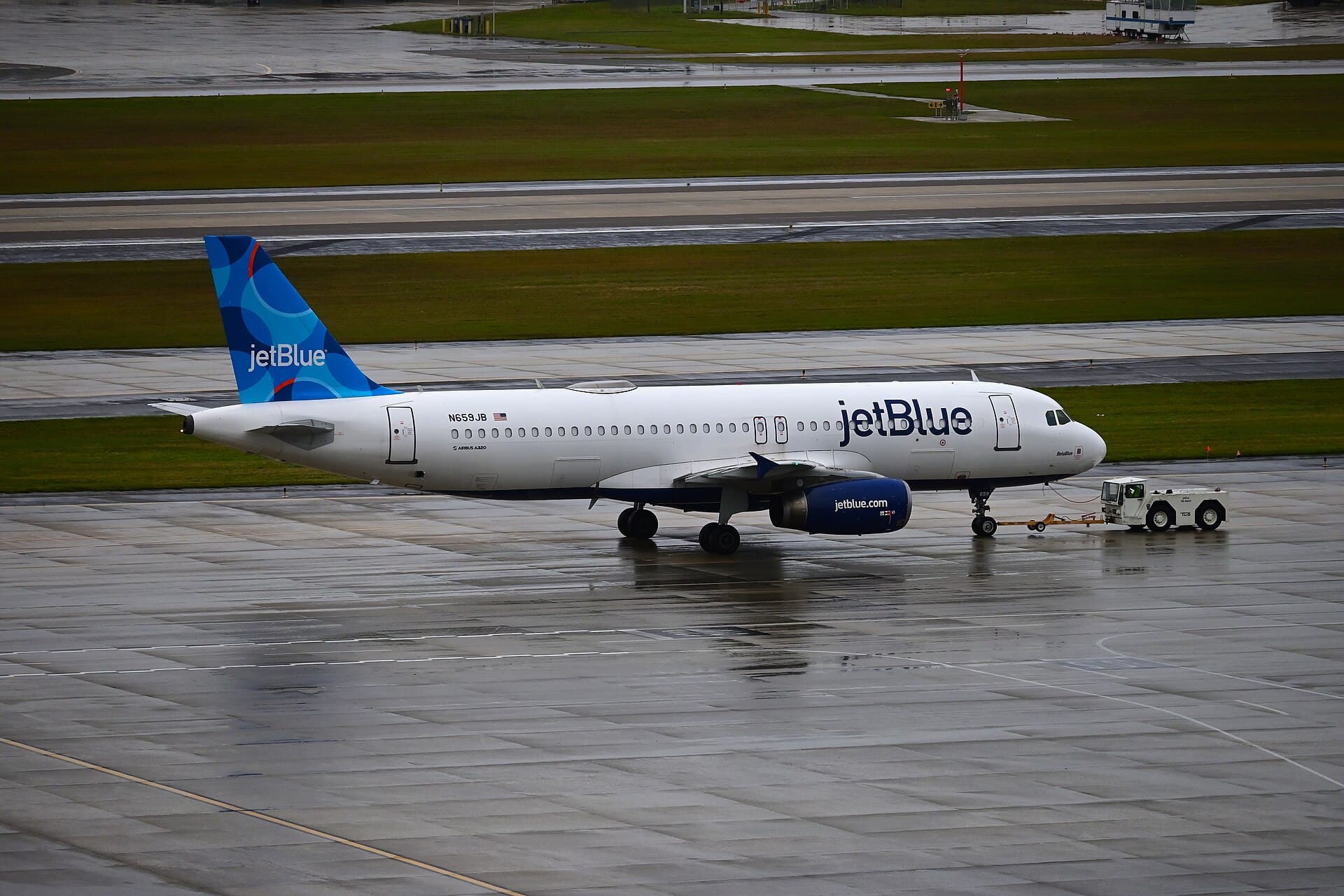 N659JB - Airbus