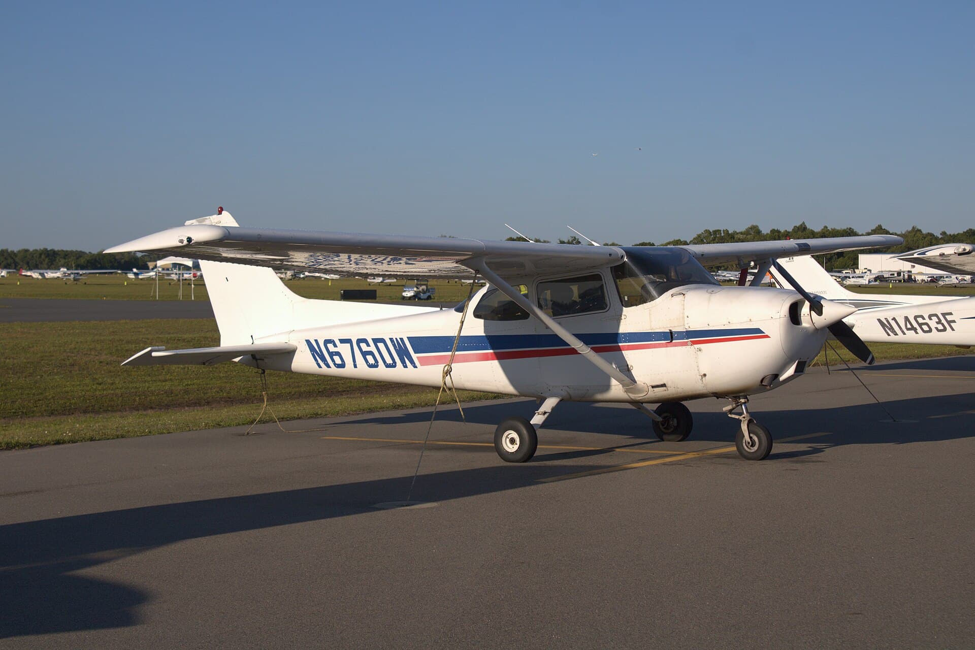 N676DW - Cessna