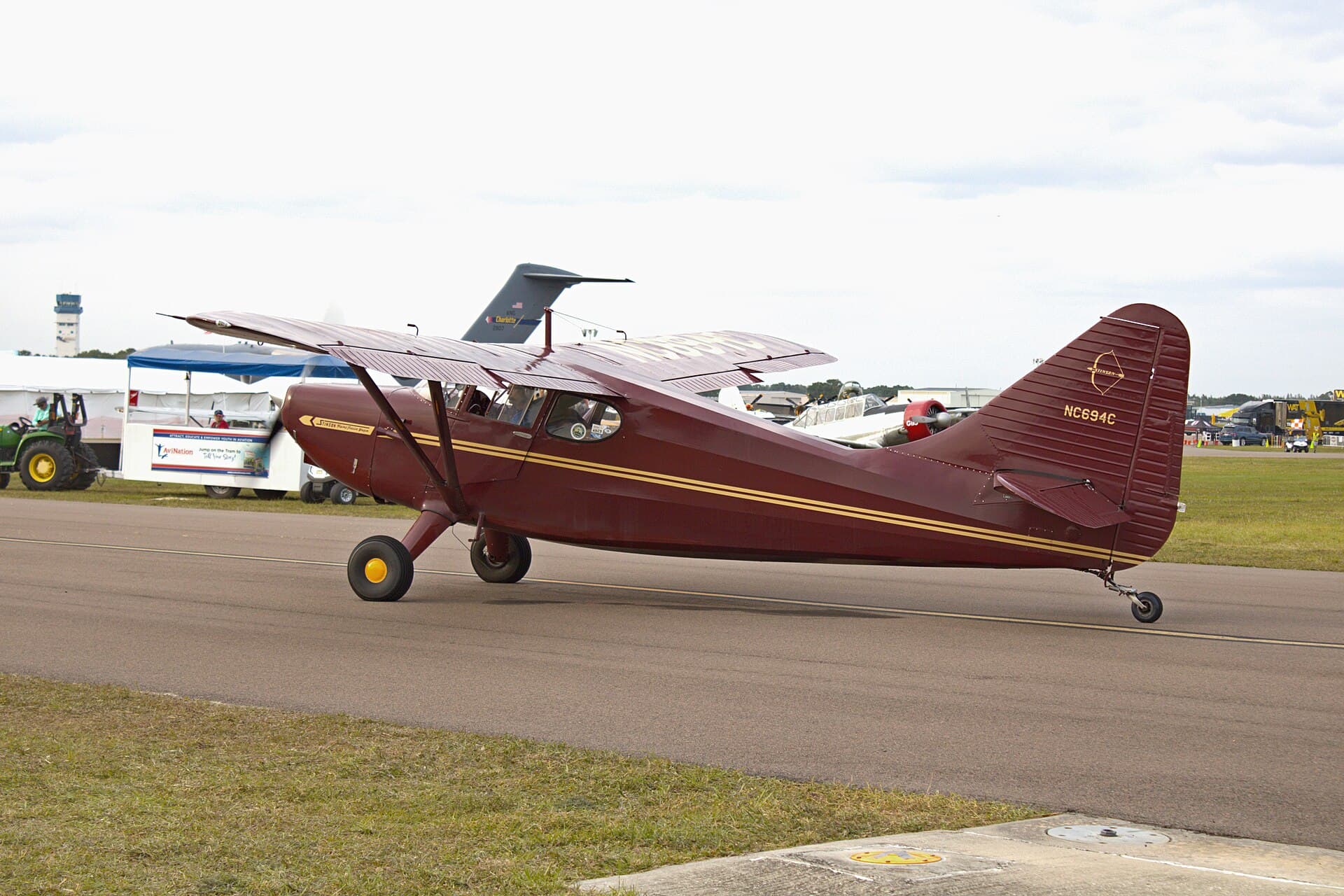 - Single-engine aircraft