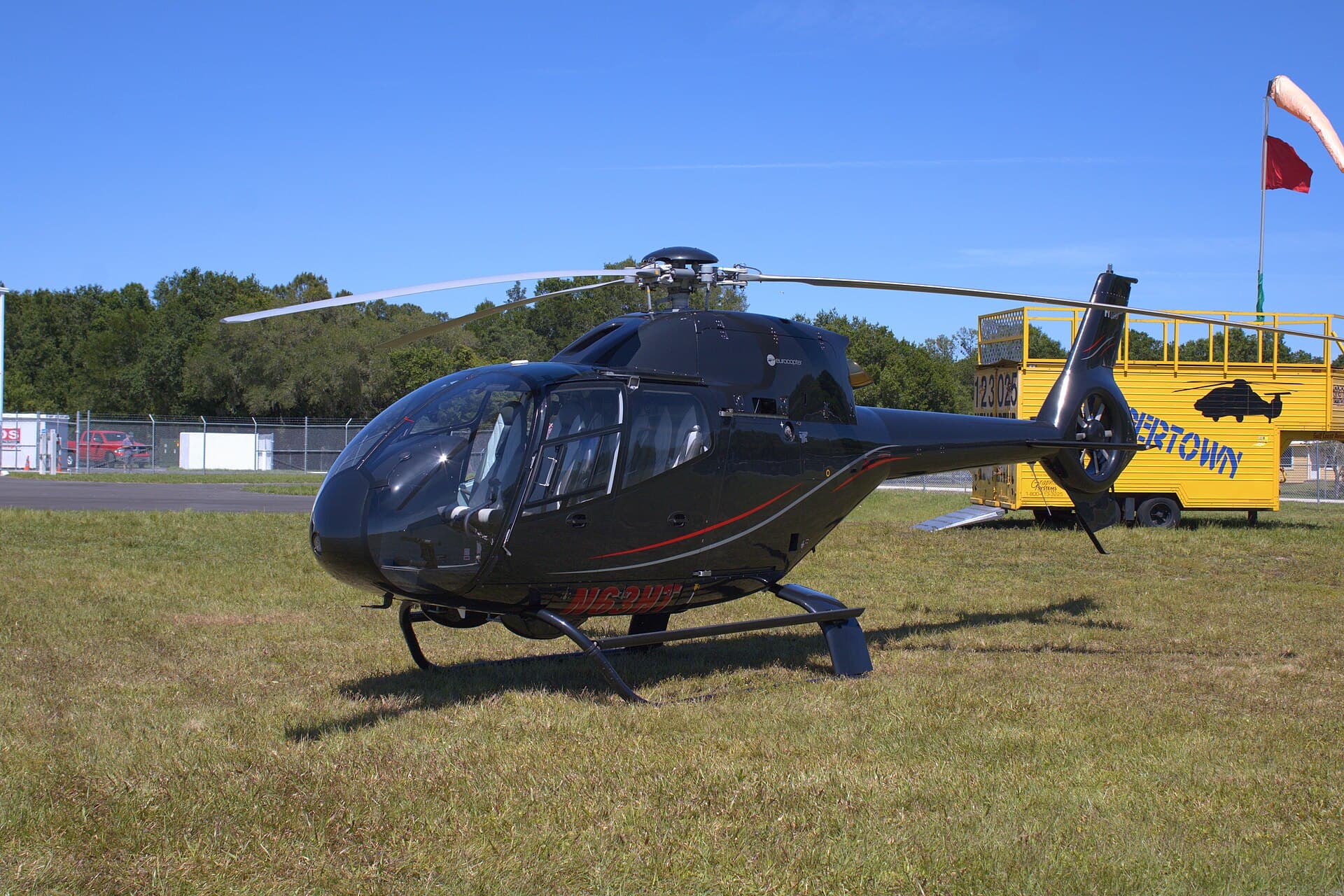 N63HT - Helicopter