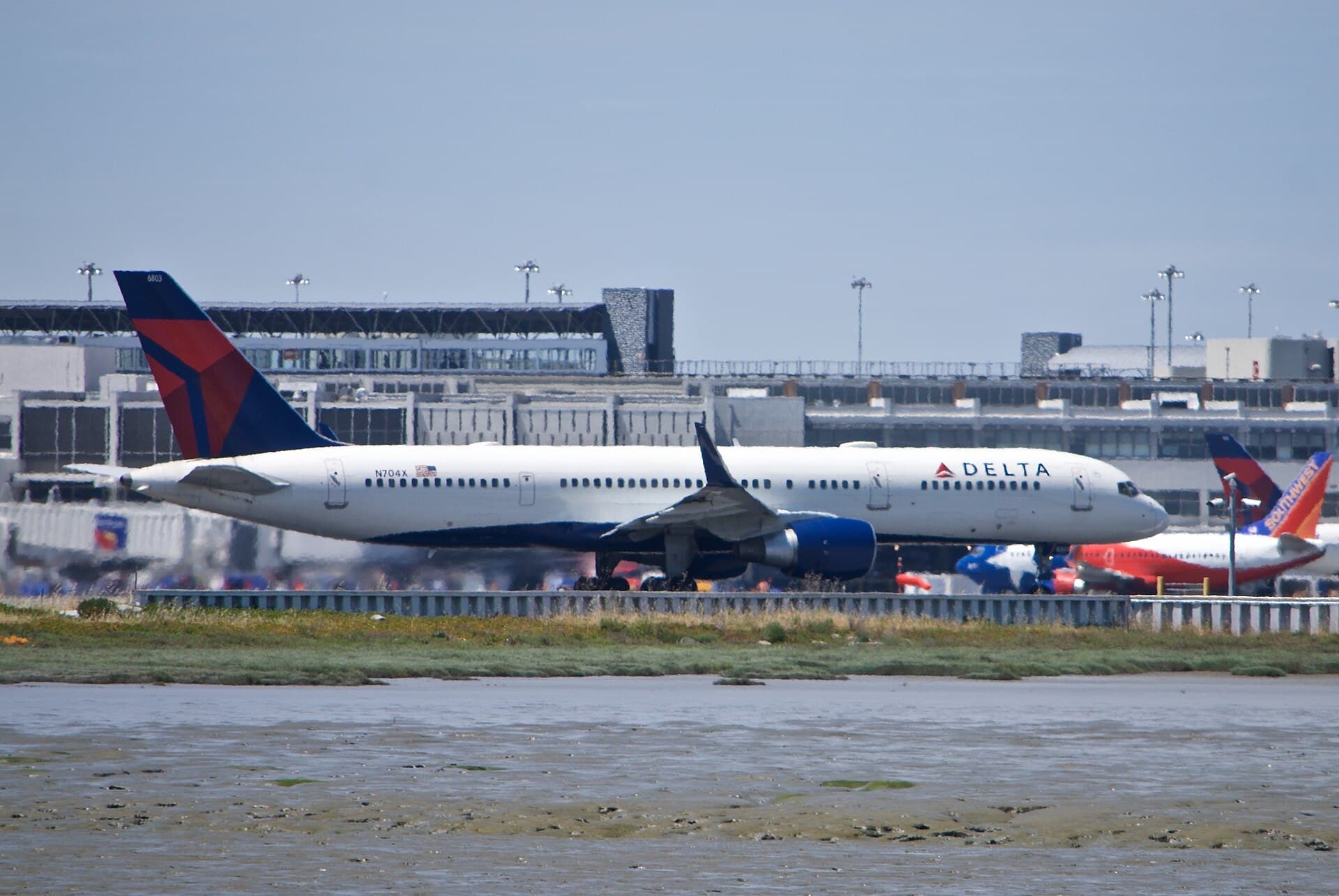 N704X - Aircraft
