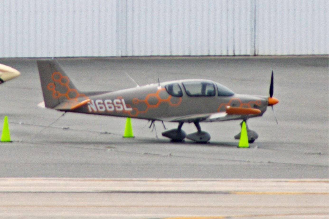 N66SL - Single-engine aircraft