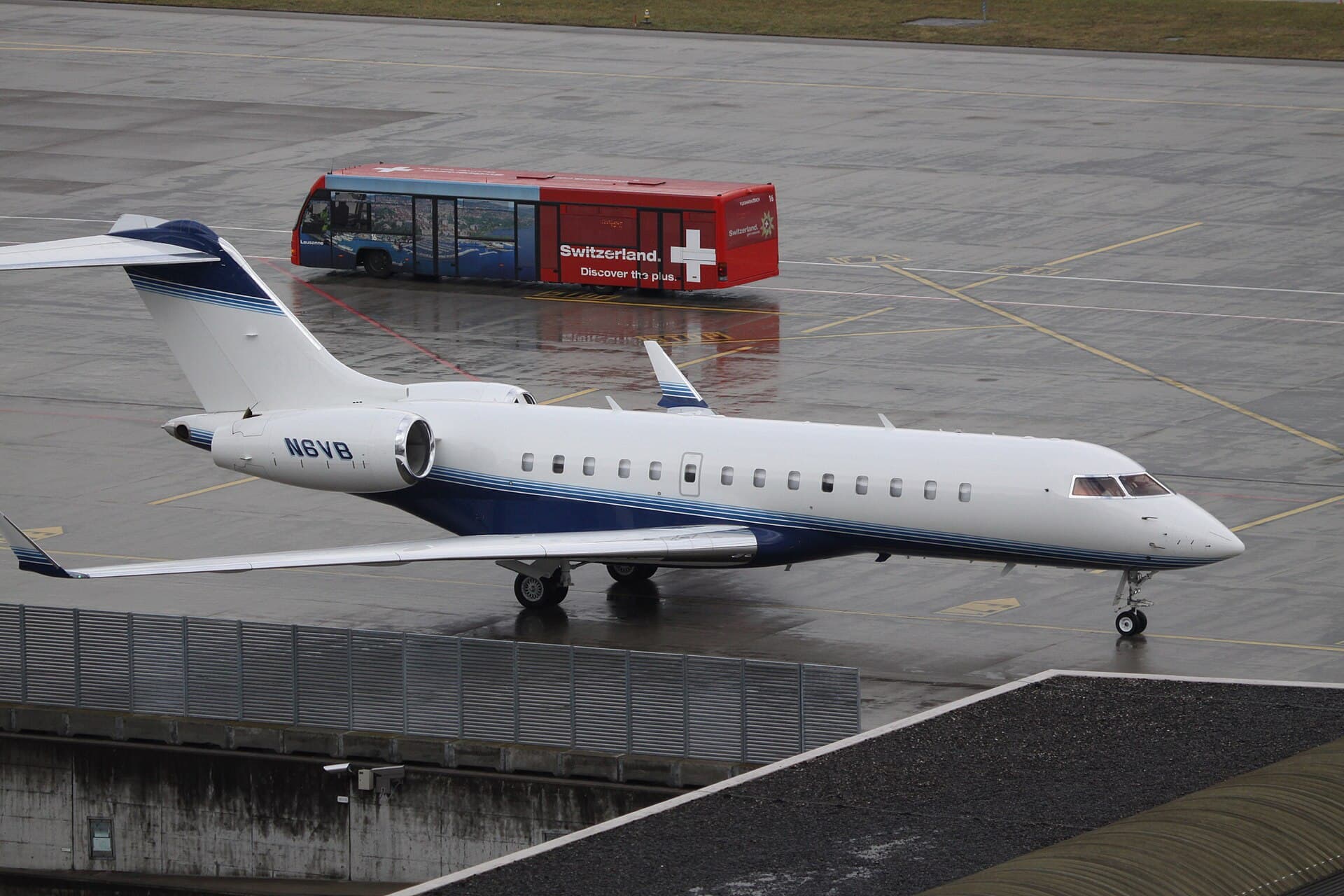 N6VB - Business jet