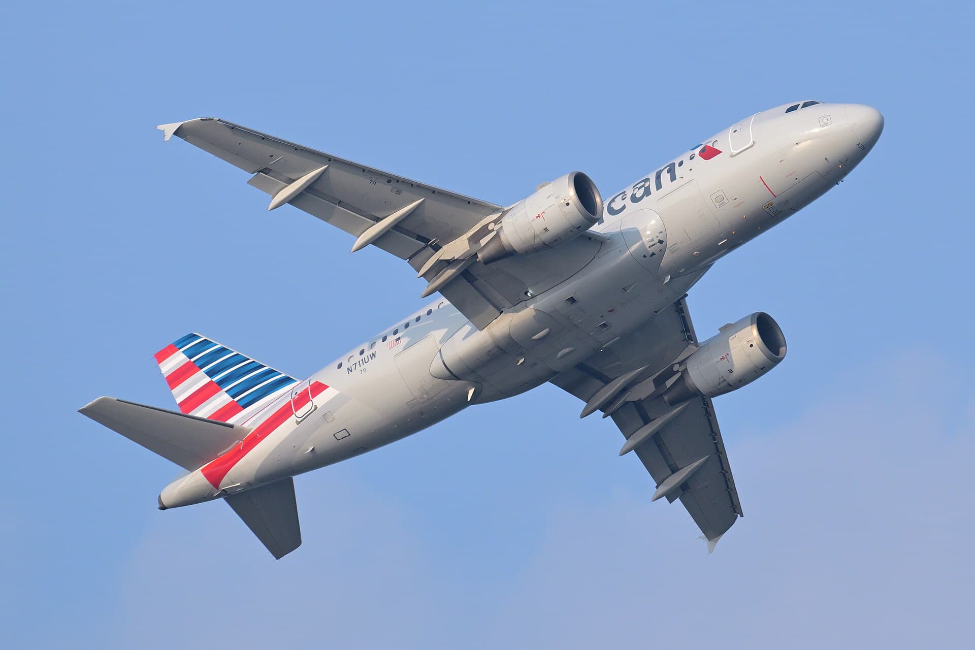N711UW - Airbus