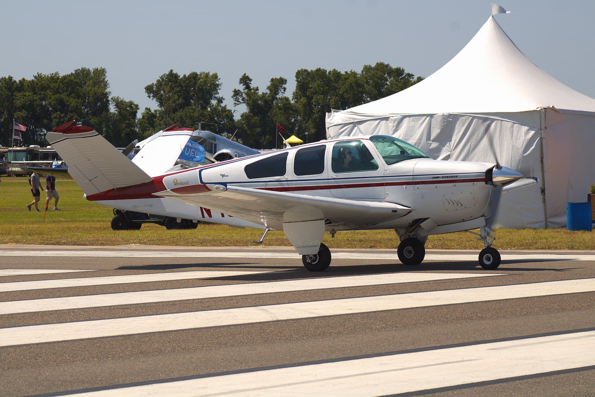 N732G - Beechcraft