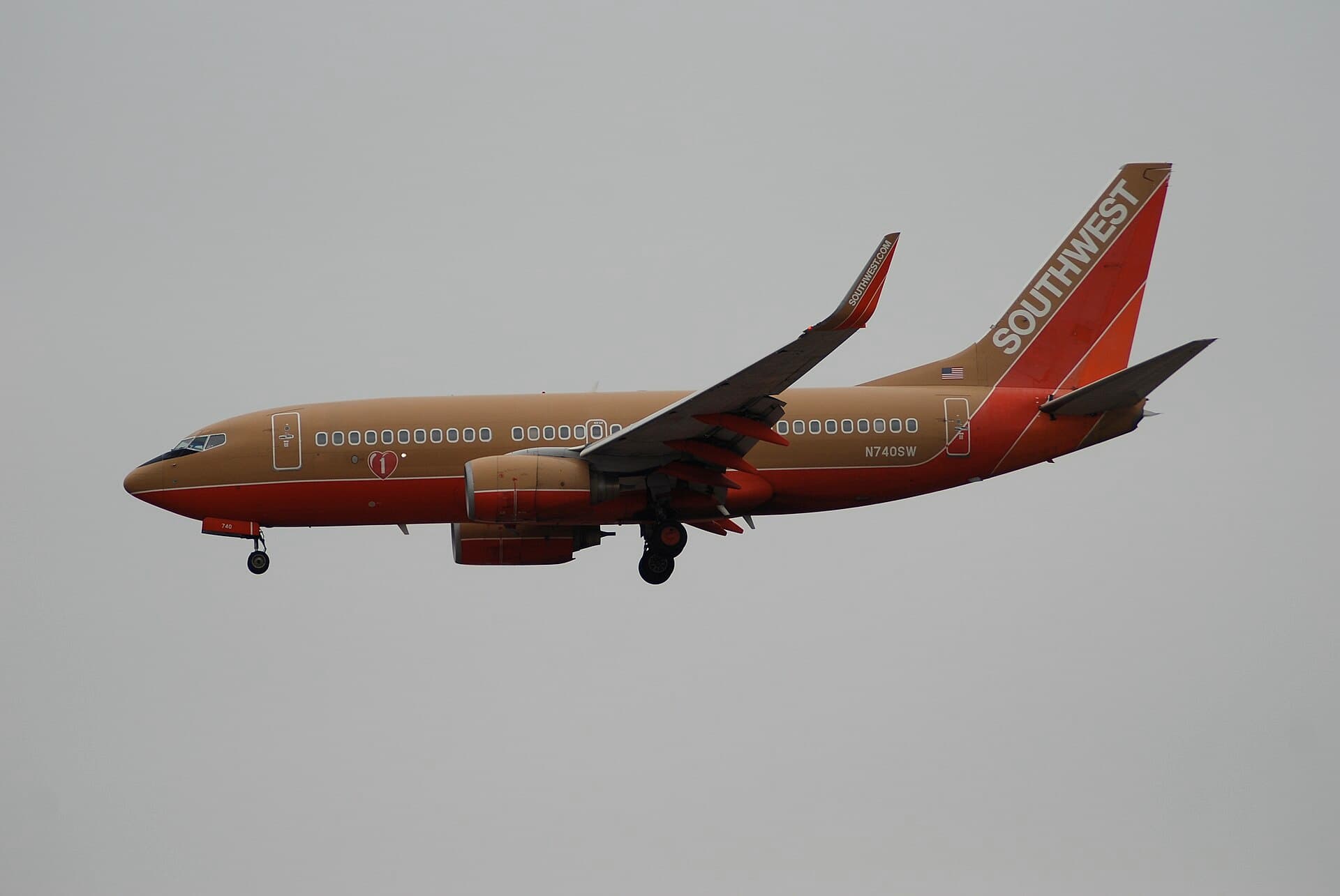 N740SW - Boeing