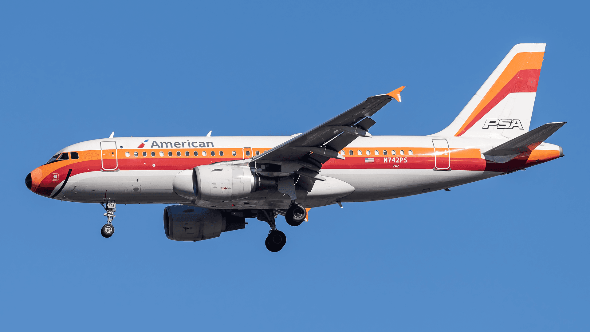 N742PS - Aircraft