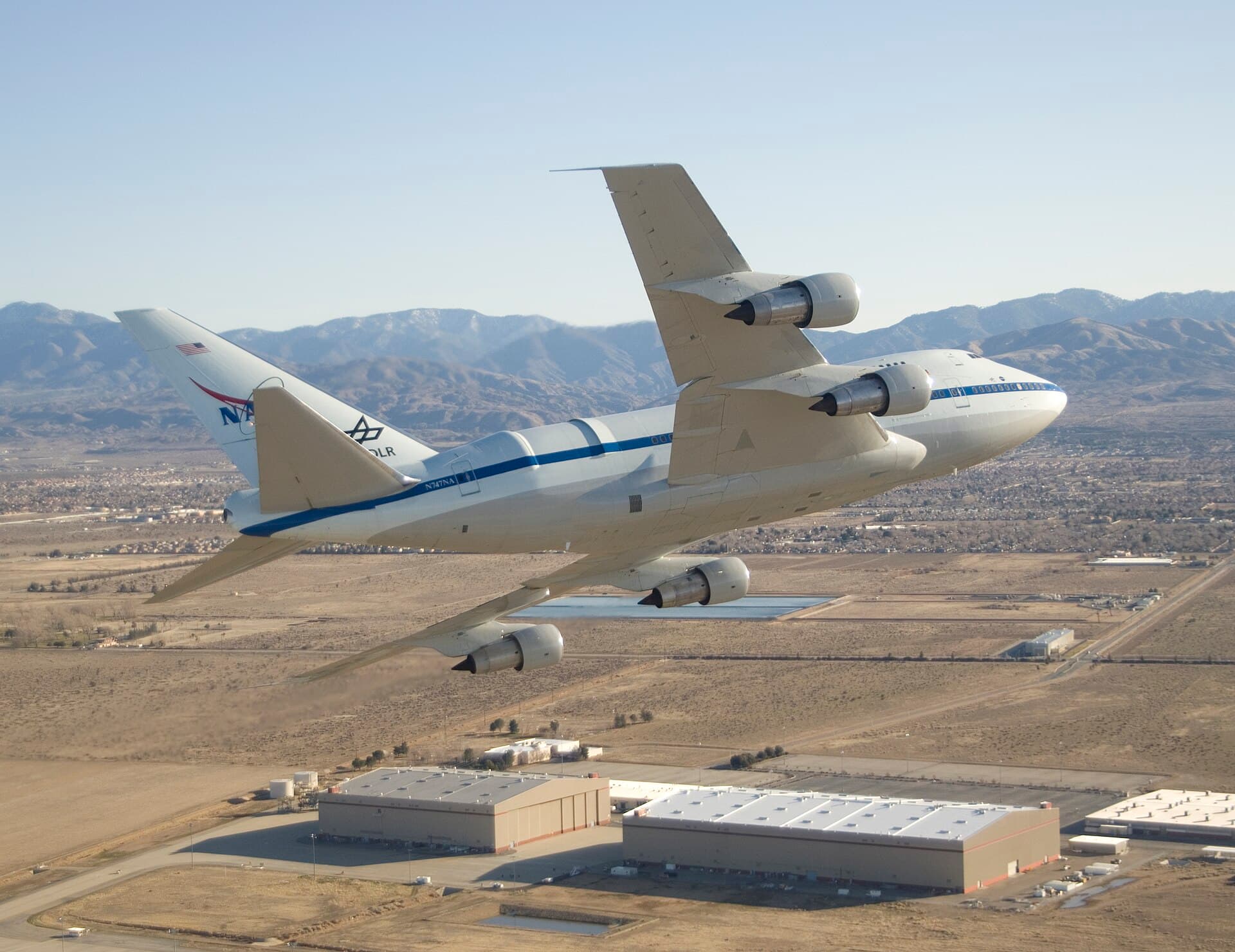 - Aircraft