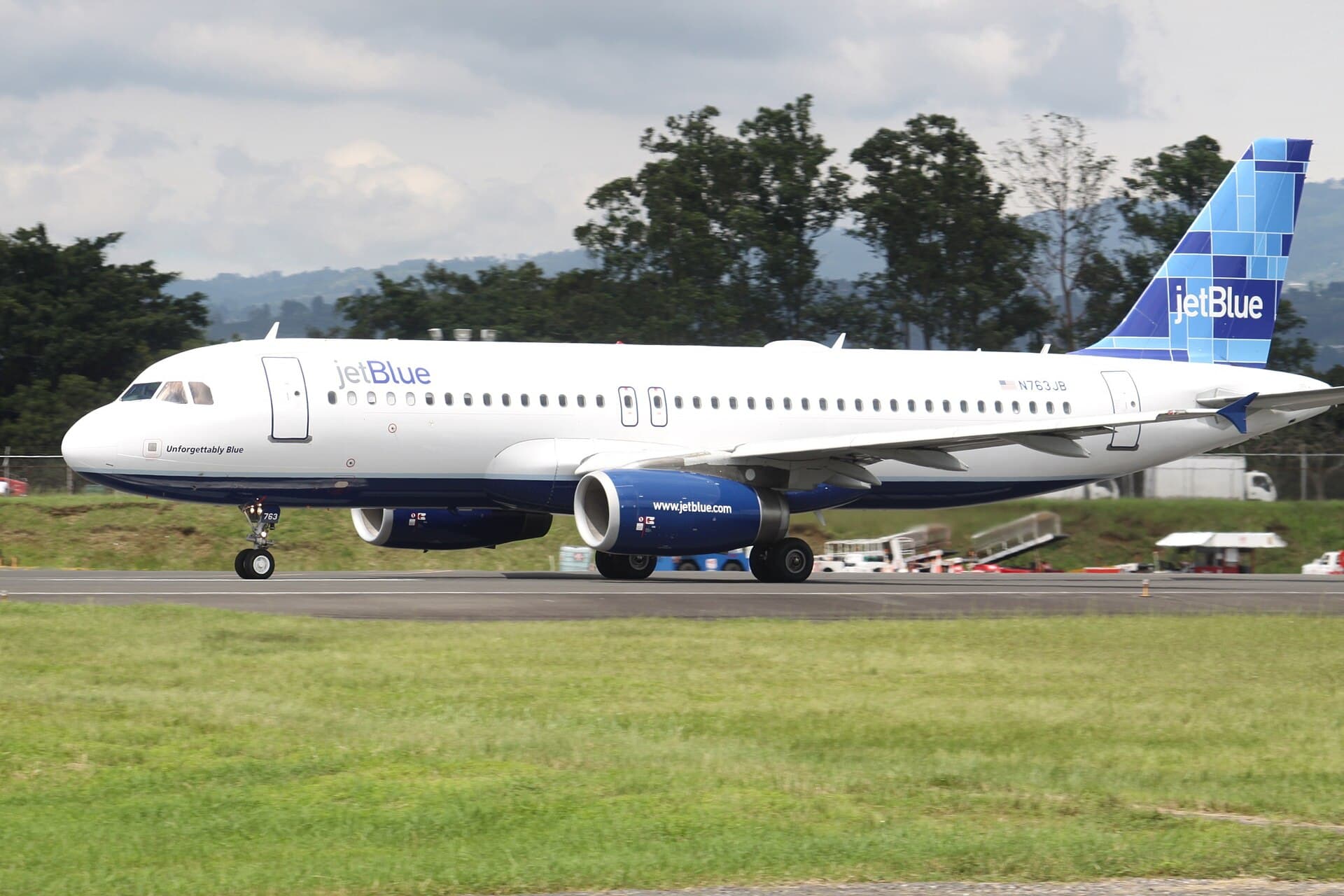 N763JB - Airbus