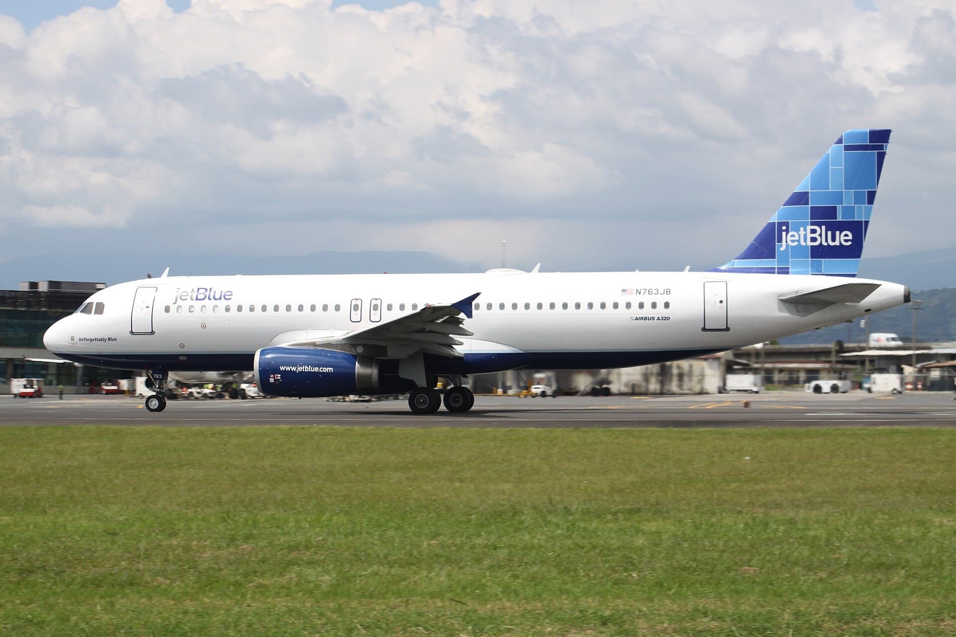 N763JB - Airbus