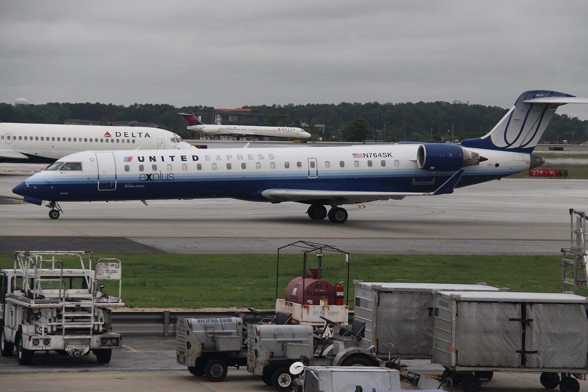 N764SK - Bombardier