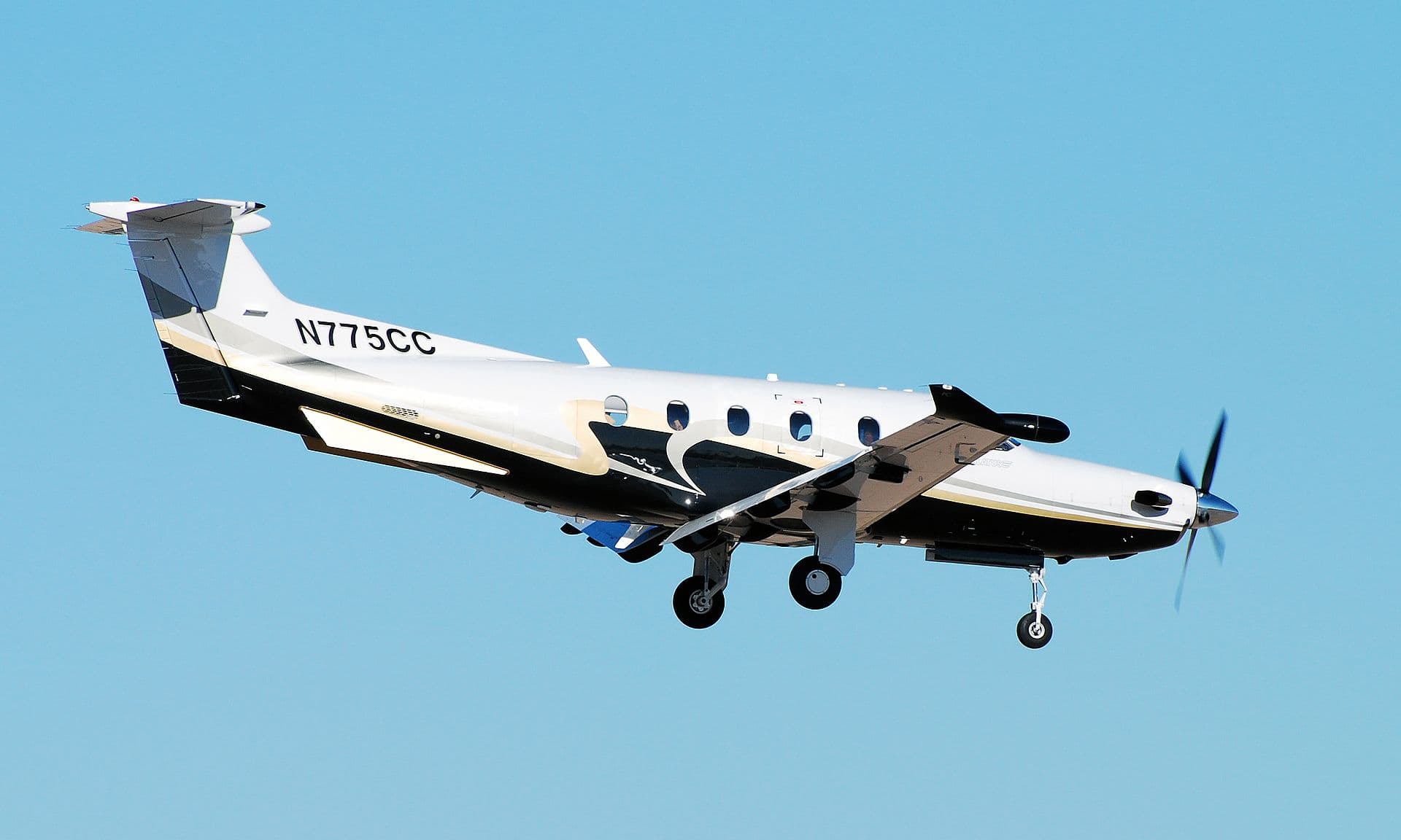 N775CC - Pilatus