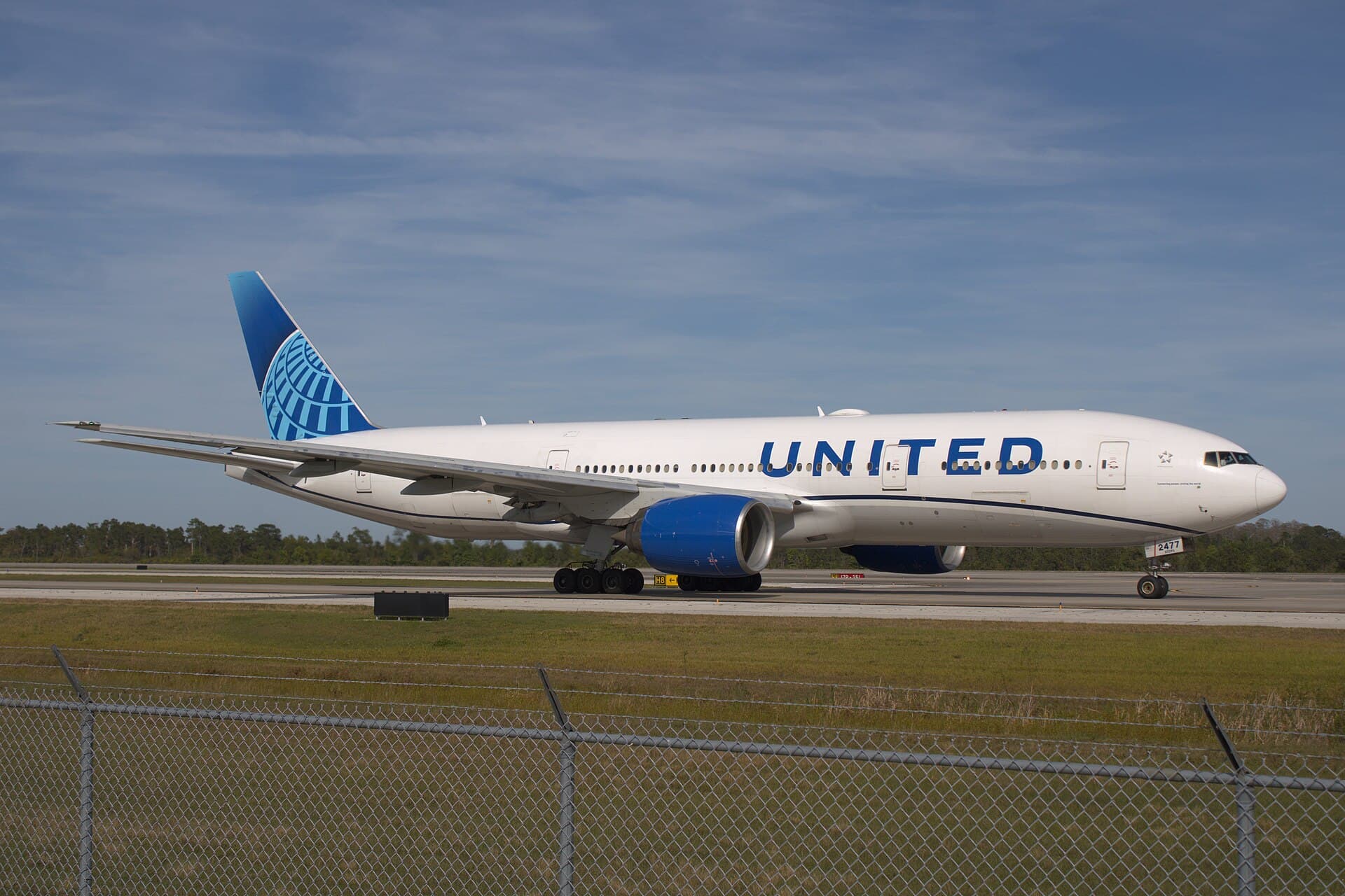 N777UA - Boeing