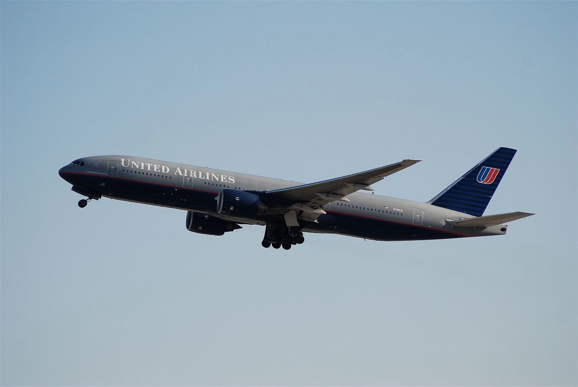 N781UA - Boeing