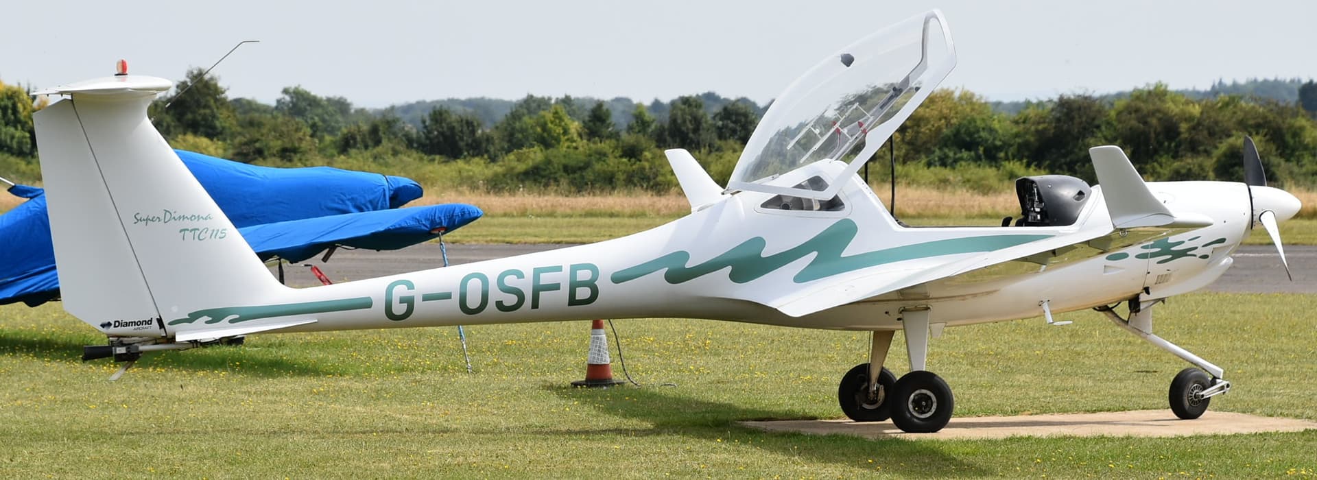 G-OSFB - Diamond