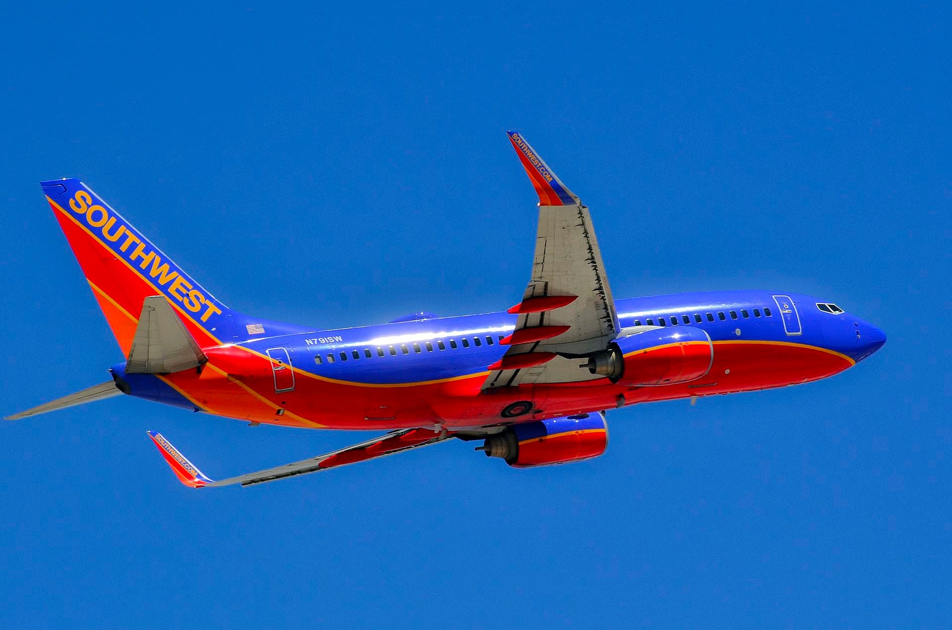 N791SW - Twin-engine aircraft