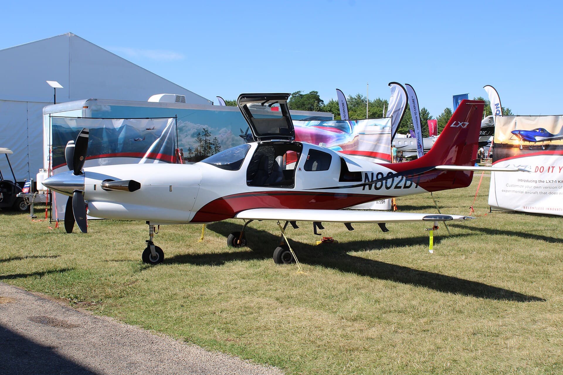 N802BT - Aircraft