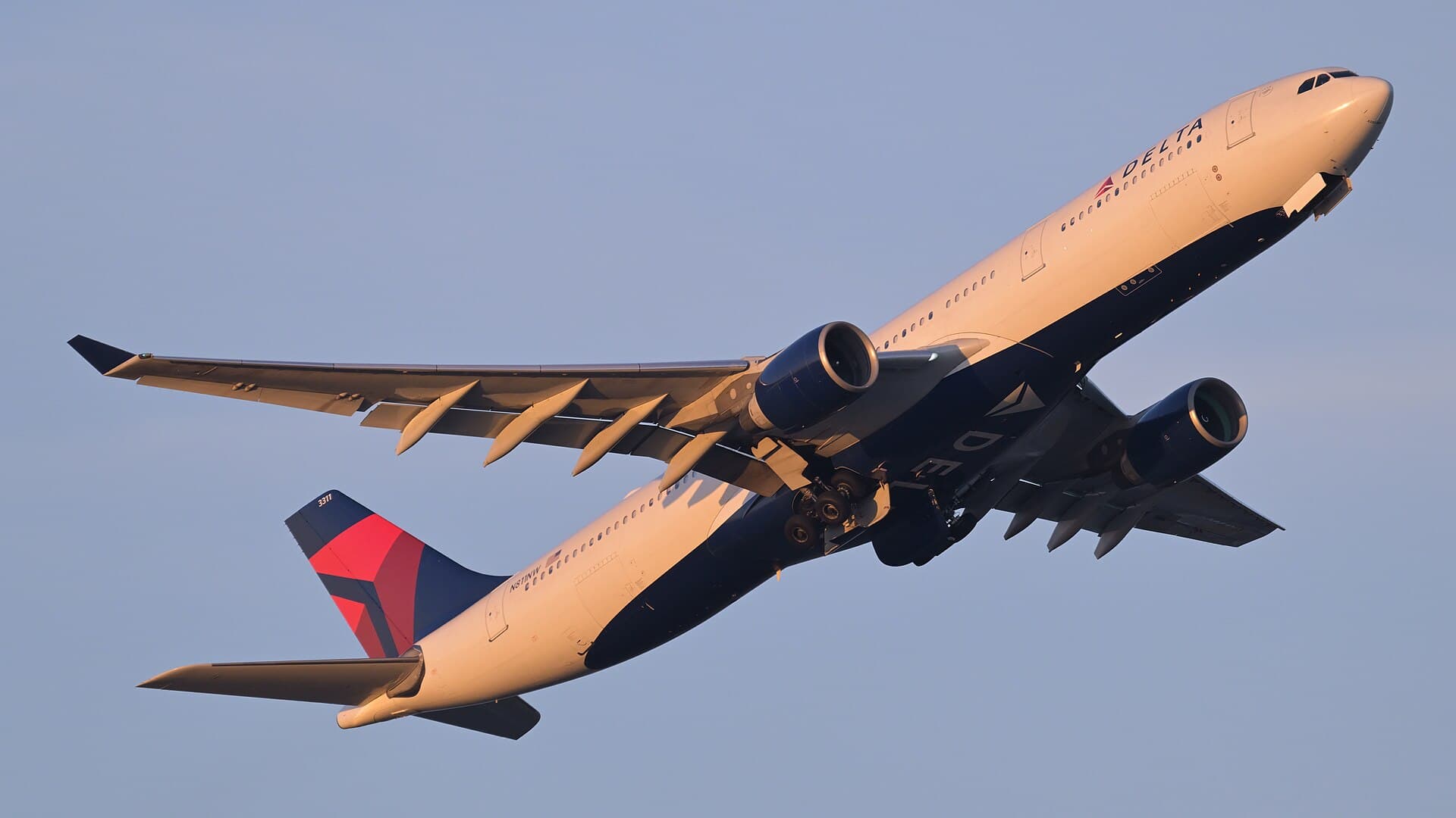 N811NW - Airbus
