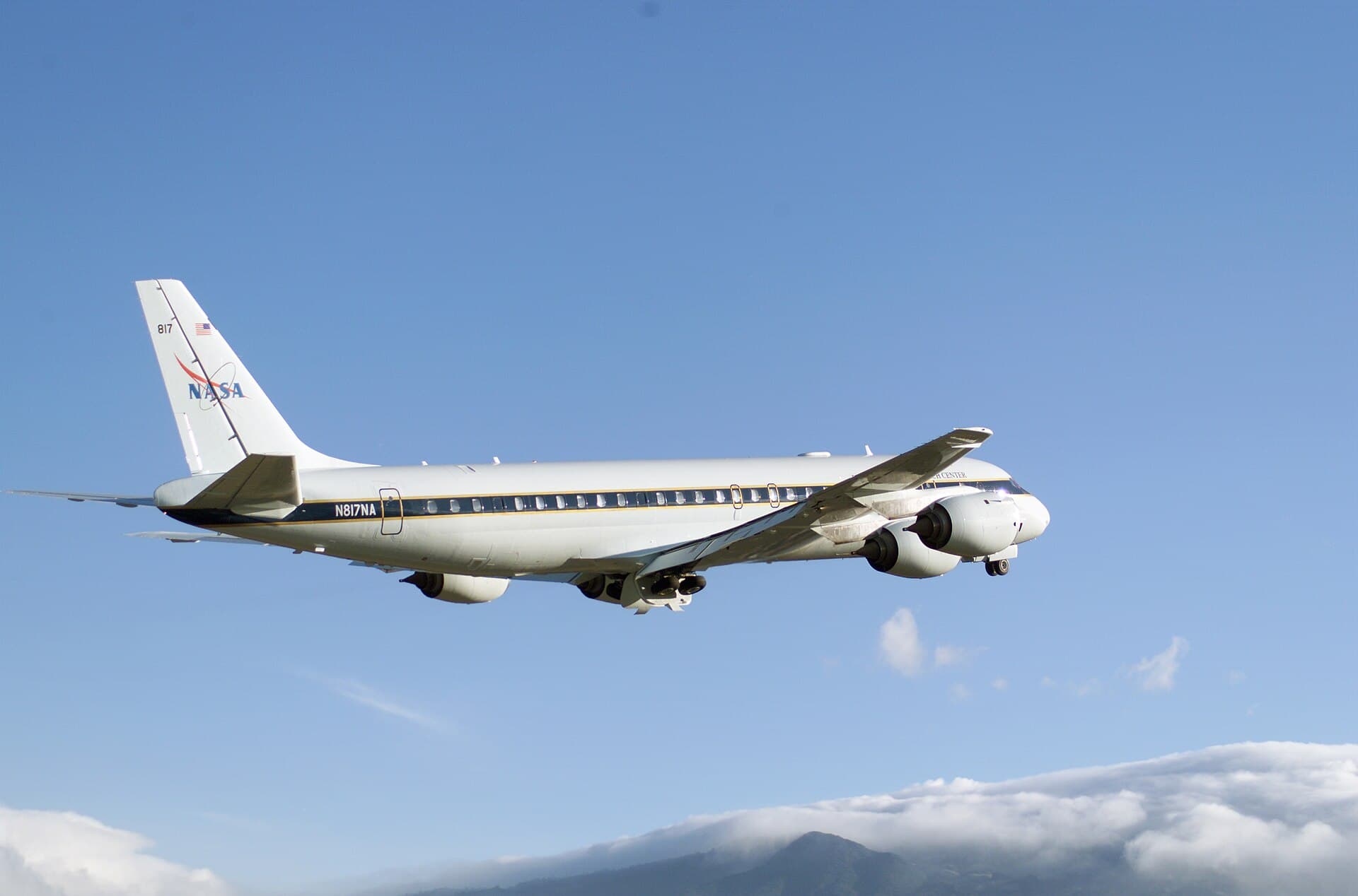 N817NA - Business jet