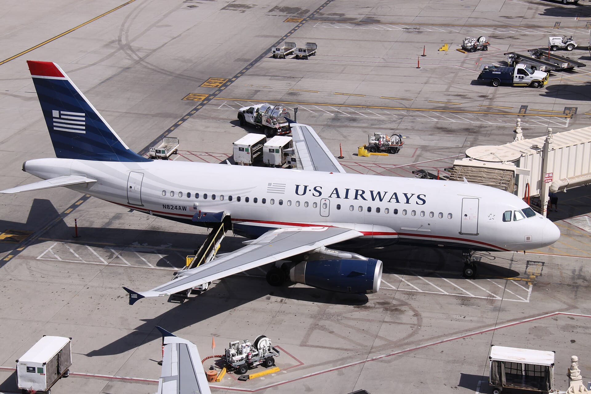 N824AW - Airbus