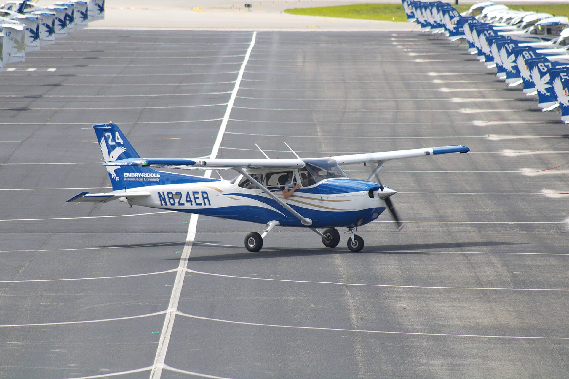 N824ER - Cessna