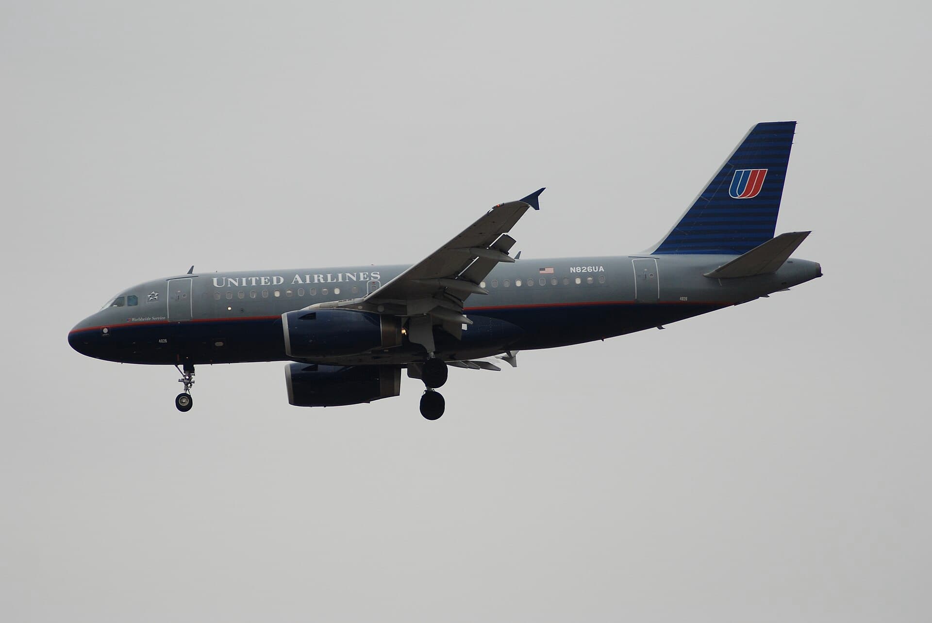 N826UA - Airbus
