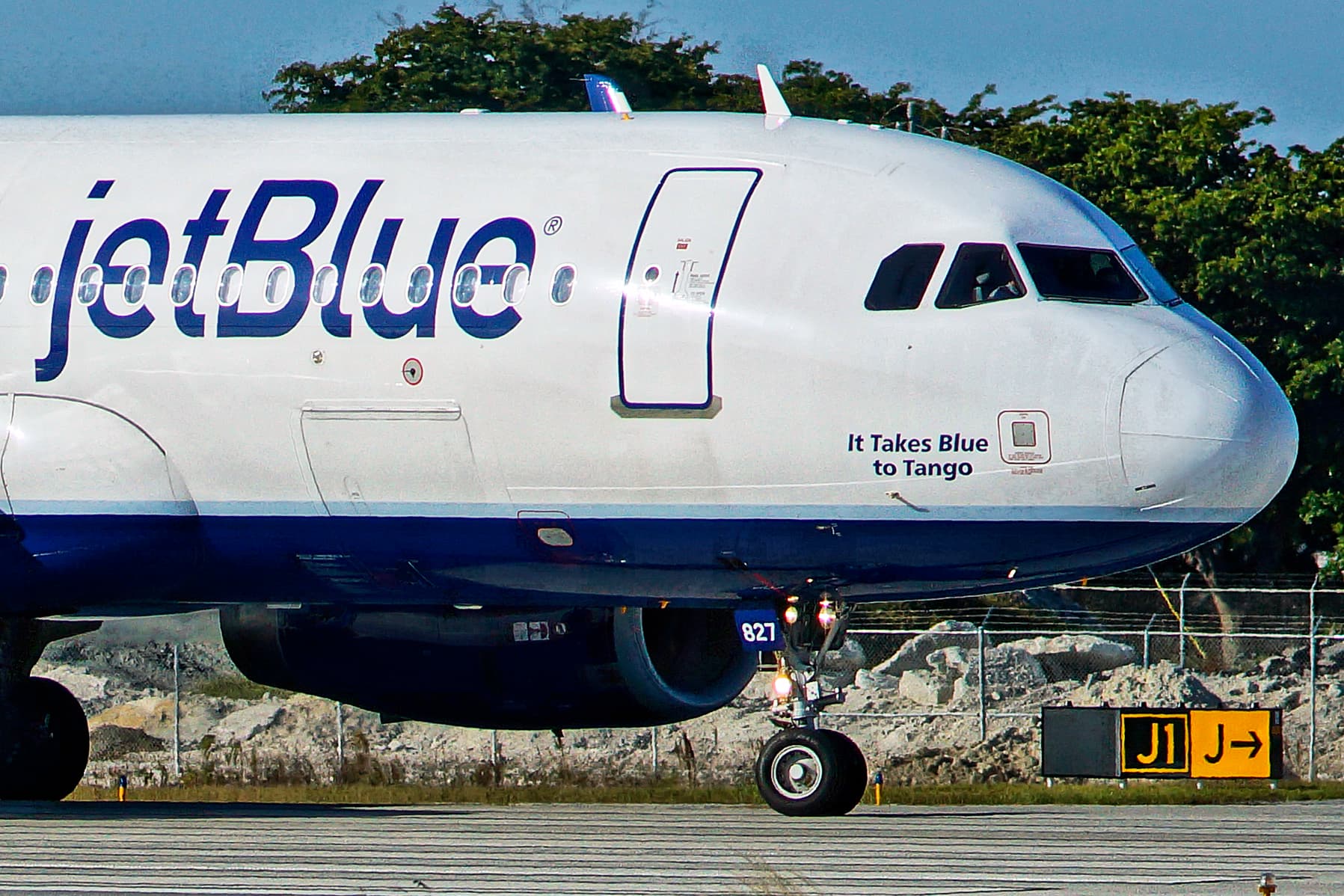 N827JB - Airbus